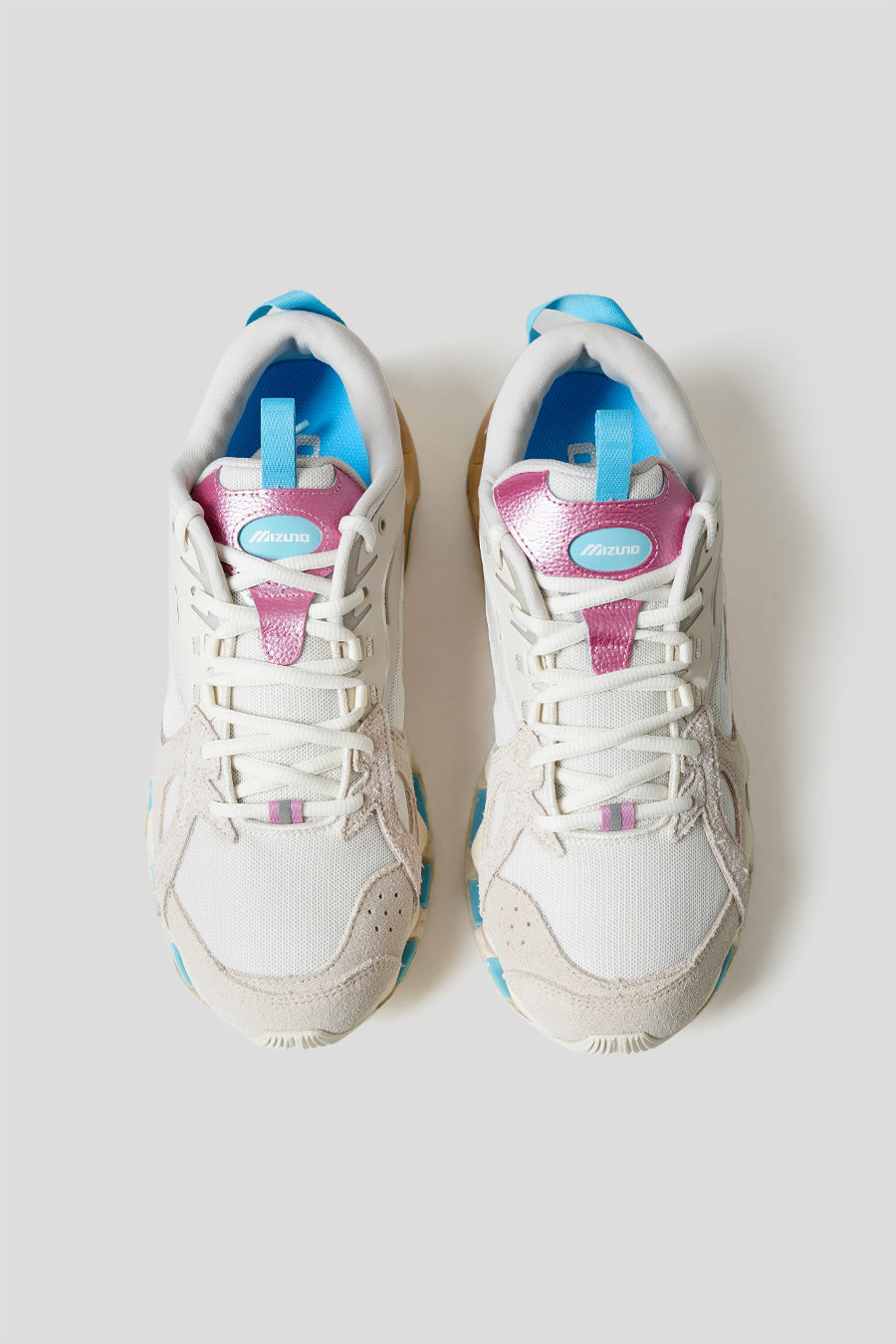 SNEAKERS WAVE PROPHECY B2 WHITE SAND, GOLD AND SKY BLUE MIZUNO оригінал – Купити в Україні – вид 7