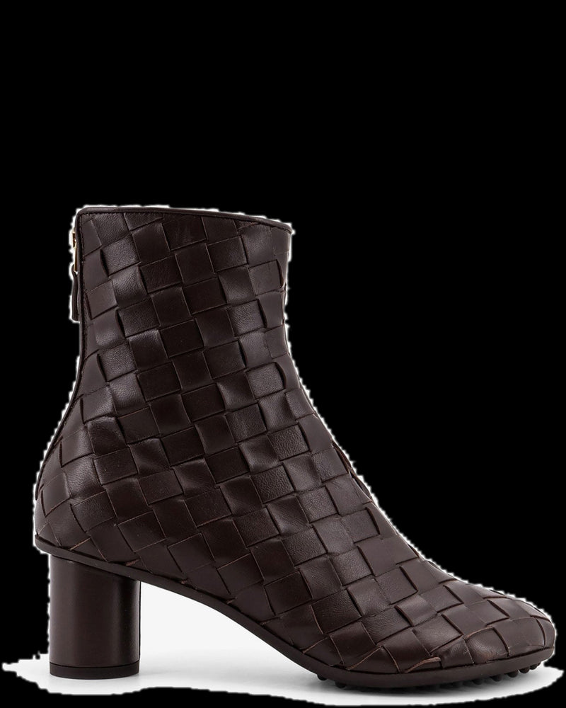 BG_REMOVED_CATALOG_Leather Ankle Boots With Intrecciato Motif - BOTTEGA VENETA