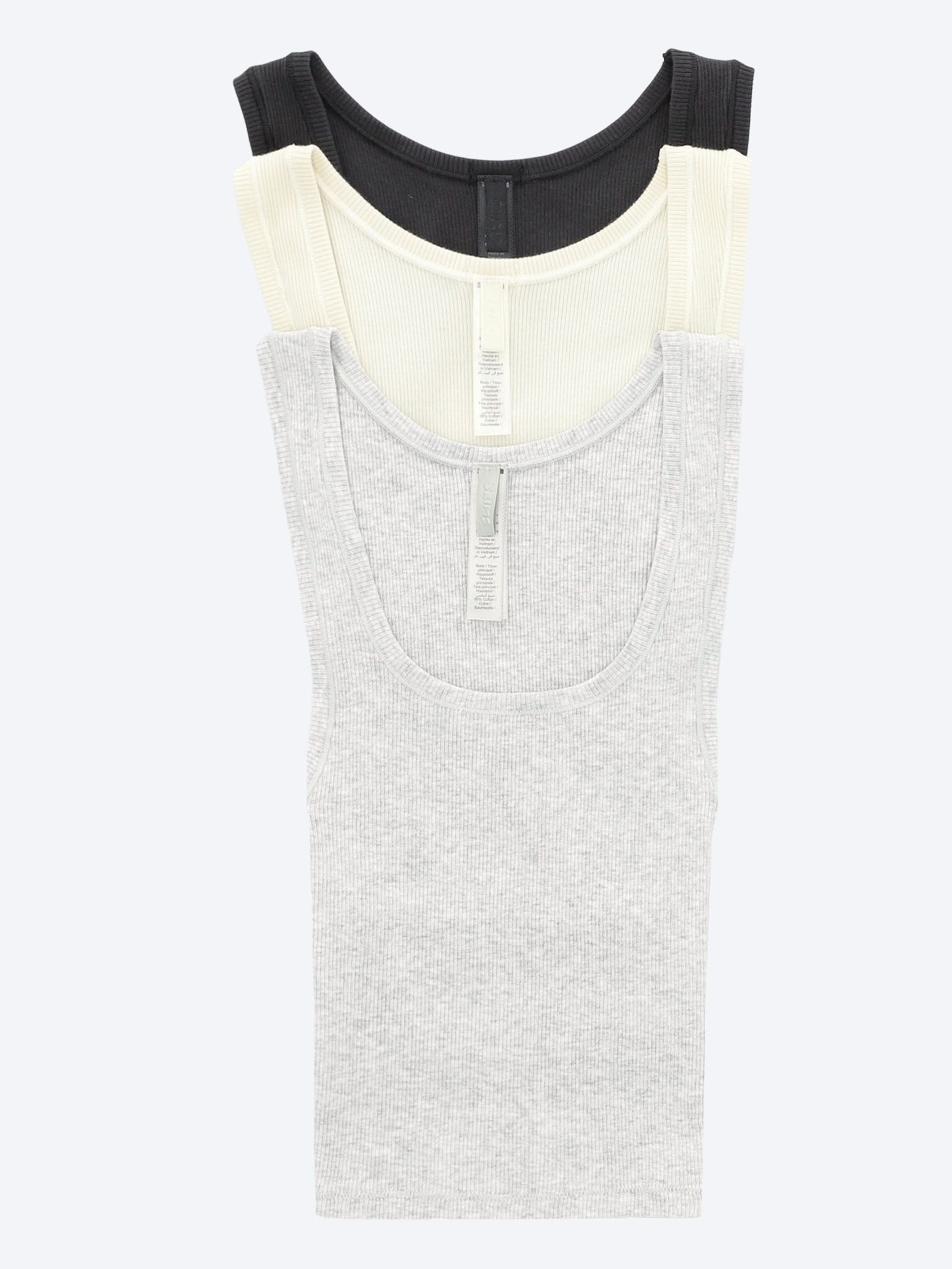 Оригінальна Cotton rib tank 3-pack SKIMS – боковий вид