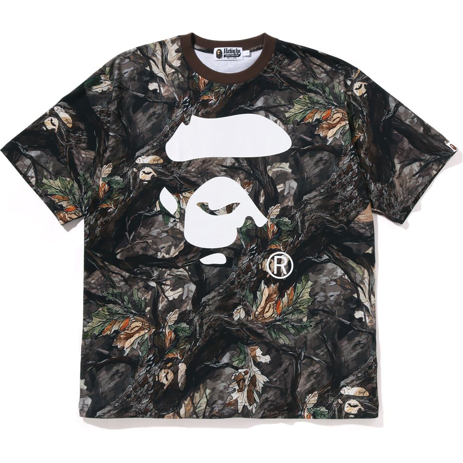Оригінальна Tree Edge Camo Ape Face Relaxed Fit Tee Mens A bathing ape – боковий вид