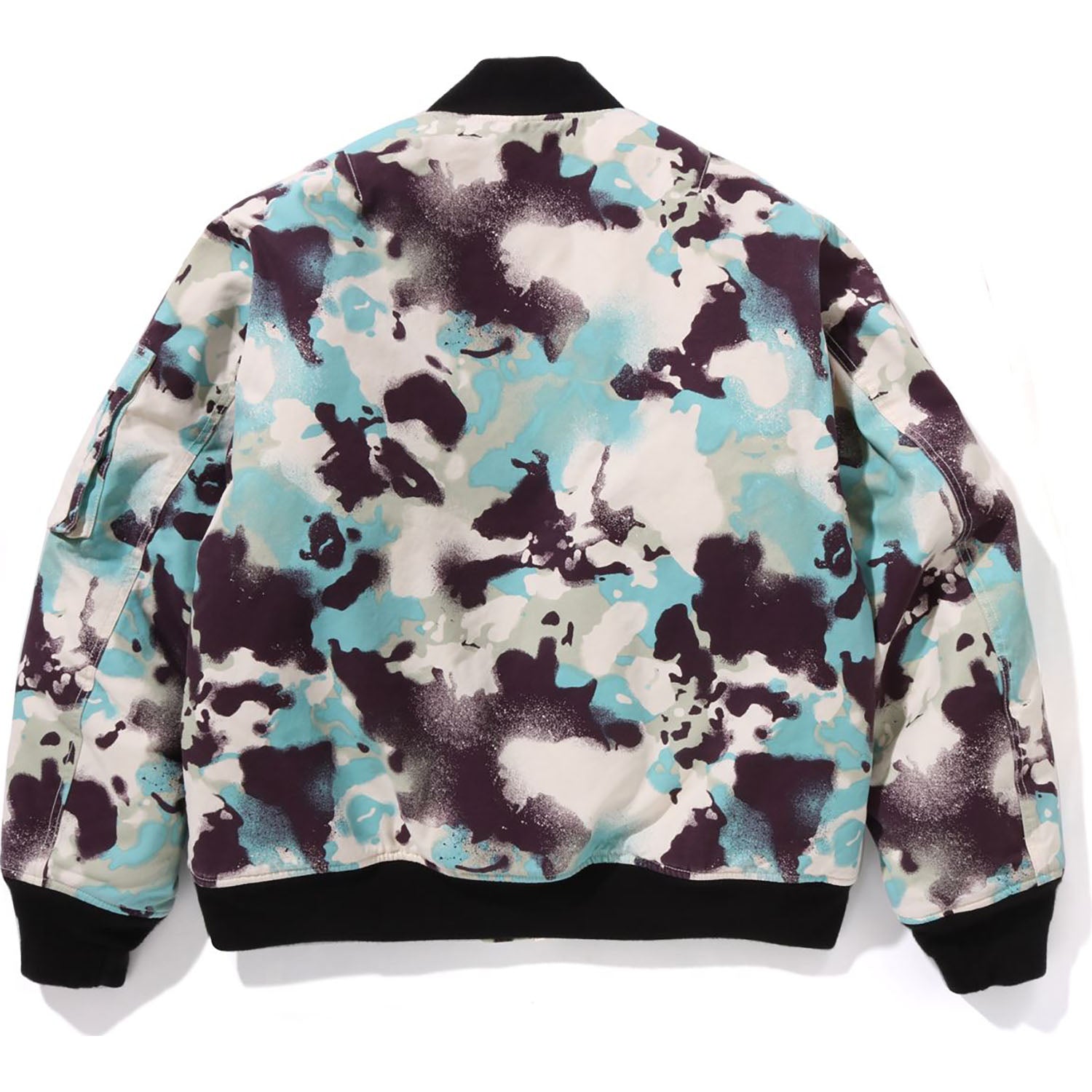 A bathing ape Outerwear оригінал | Швидка доставка Україна – вид ззаду