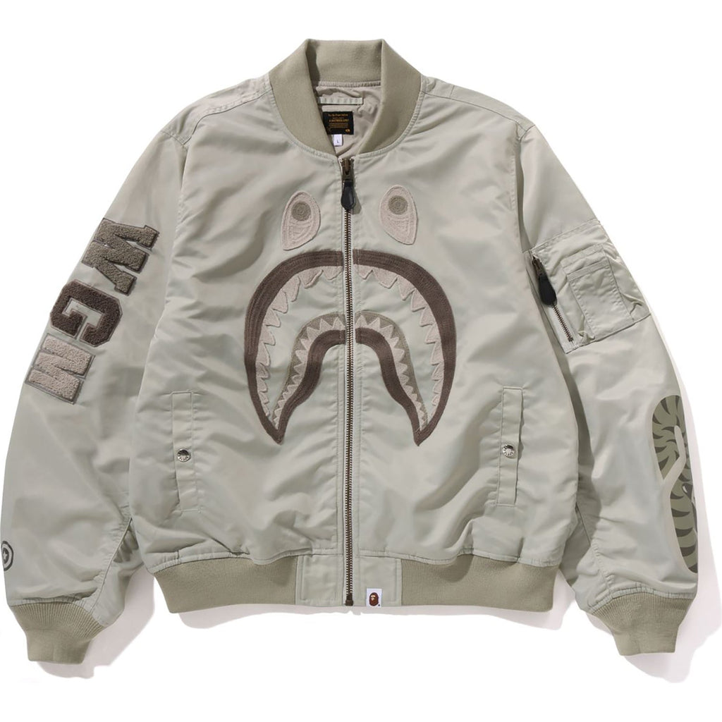 Tonal Chain Stitch Shark Bomber Jacket Mens A bathing ape – Гарантія оригінальності – боковий вид
