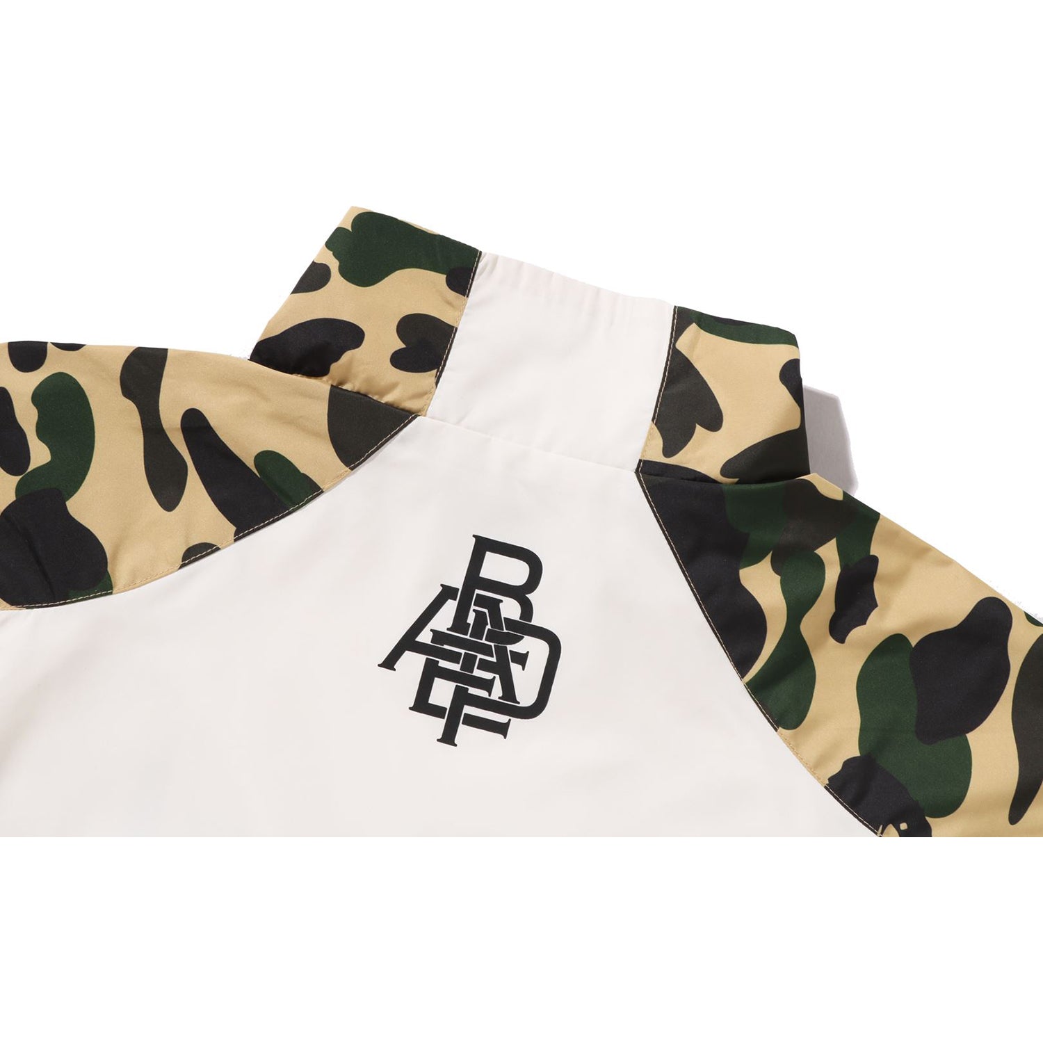 Оригінальна 1st Camo Stand Collar Track Jacket Mens A bathing ape – збільшений вид