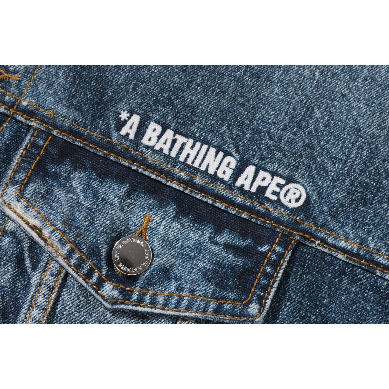 Fake Print Trucker Jacket Mens A bathing ape – Гарантія оригінальності – детальний вид