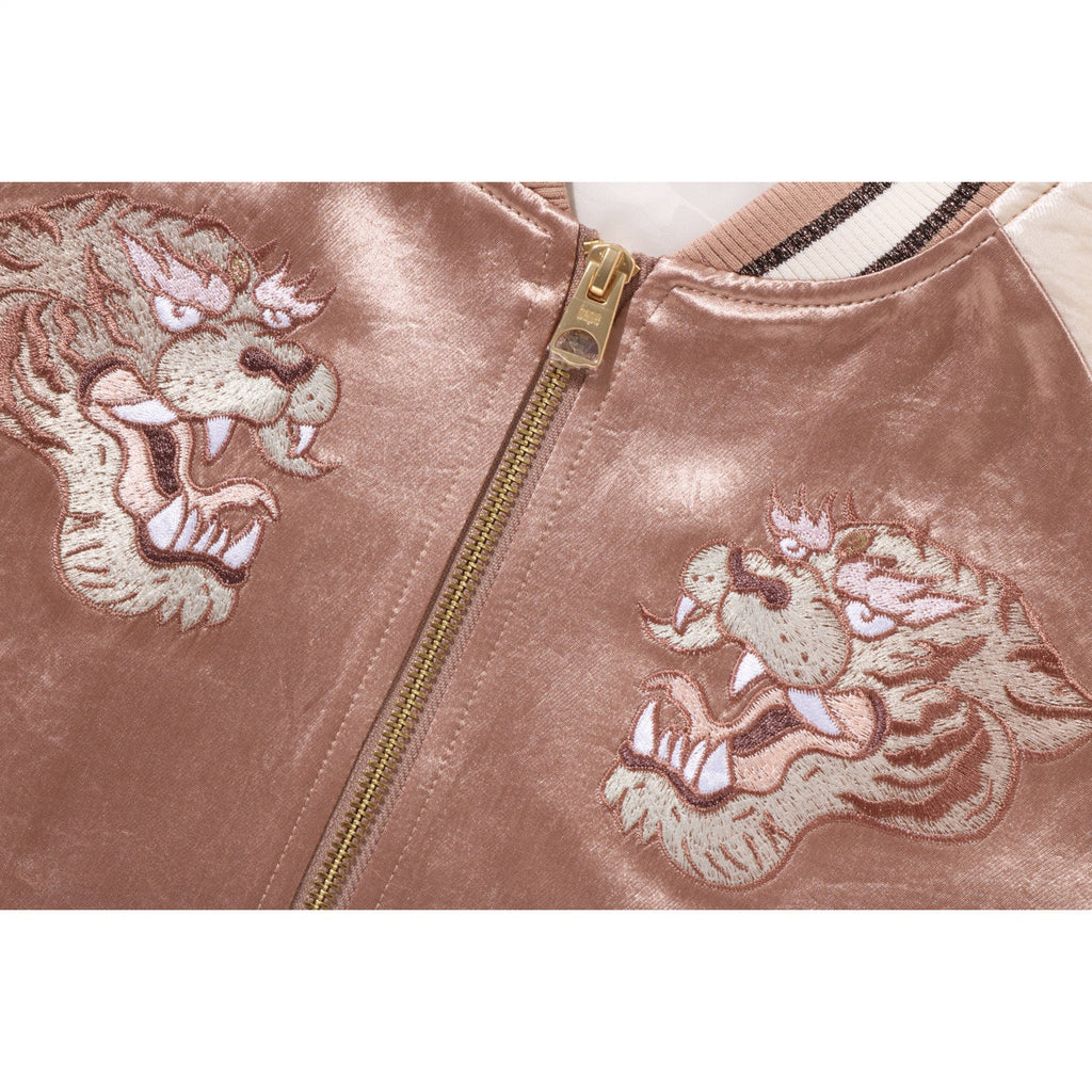 Оригінальна Multilogo Cropped Souvenir Jacket Ladies A bathing ape – детальний вид