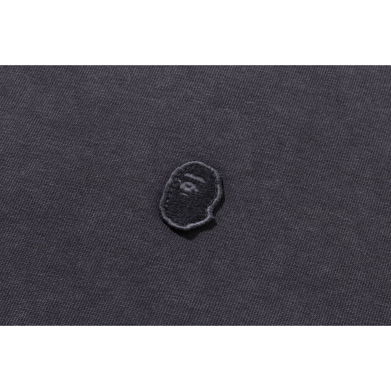 Оригінальна Garment Dye One Point Relaxed Fit Ls Tee Mens A bathing ape – детальний вид