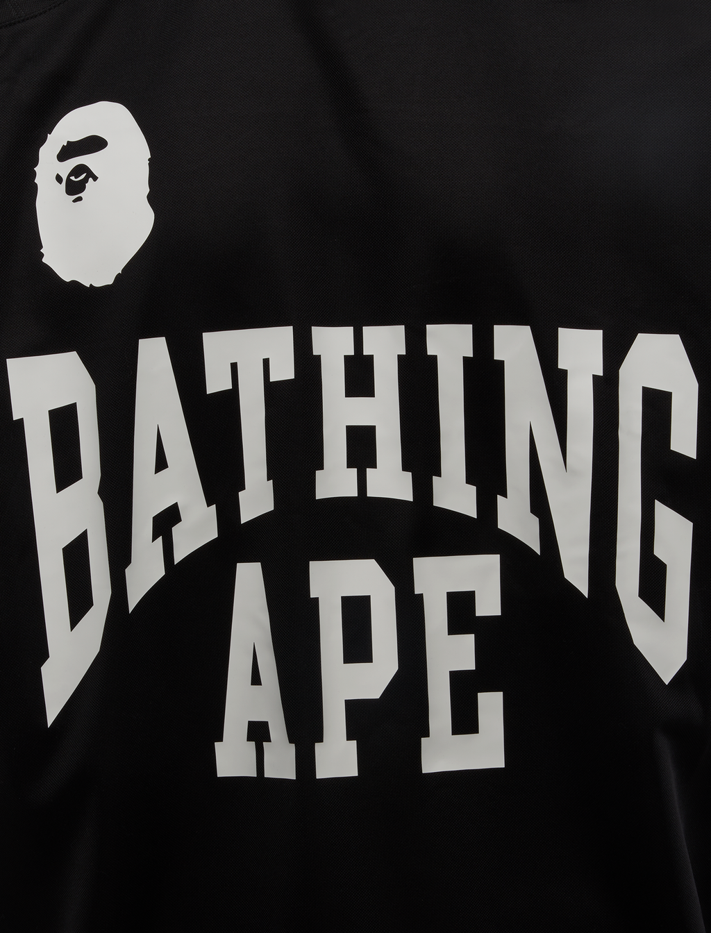 Оригінальна Line Camo Jacquard Logo Relaxed Fit Ice Hockey Jersey A bathing ape – вид ззаду