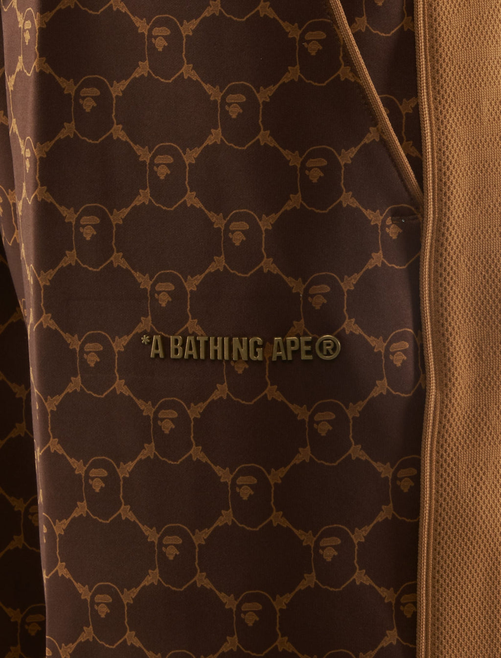 College Mongram Short A bathing ape – Гарантія оригінальності – вид ззаду