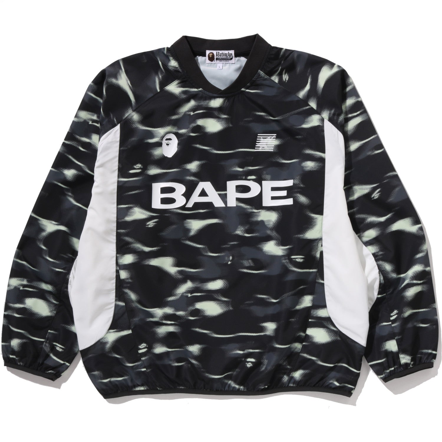 Screen Camo Football Logo Relaxed Fit Crewneck Sweatshirt Mens A bathing ape – Гарантія оригінальності – боковий вид