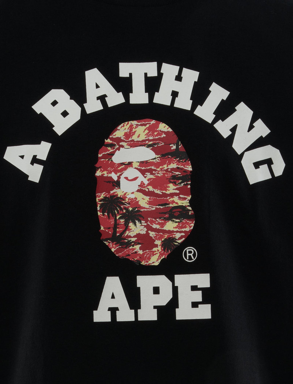 Palm Tree Camo College Tee A bathing ape – Гарантія оригінальності – вид ззаду