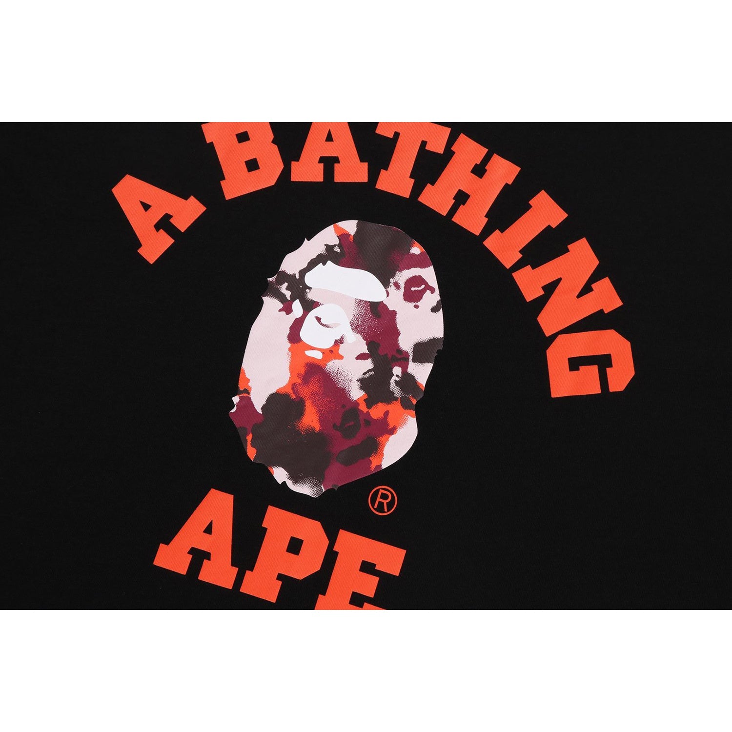 Оригінальна Map Camo College Relaxed Fit Tee Mens A bathing ape – вид ззаду