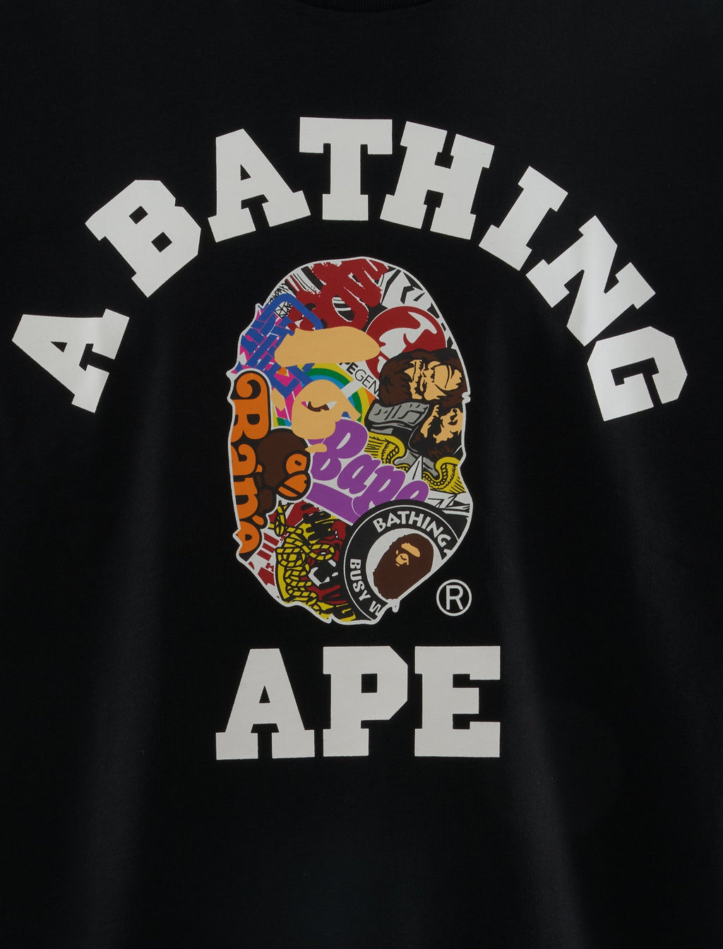 College Relaxed Tee A bathing ape – Гарантія оригінальності – вид ззаду