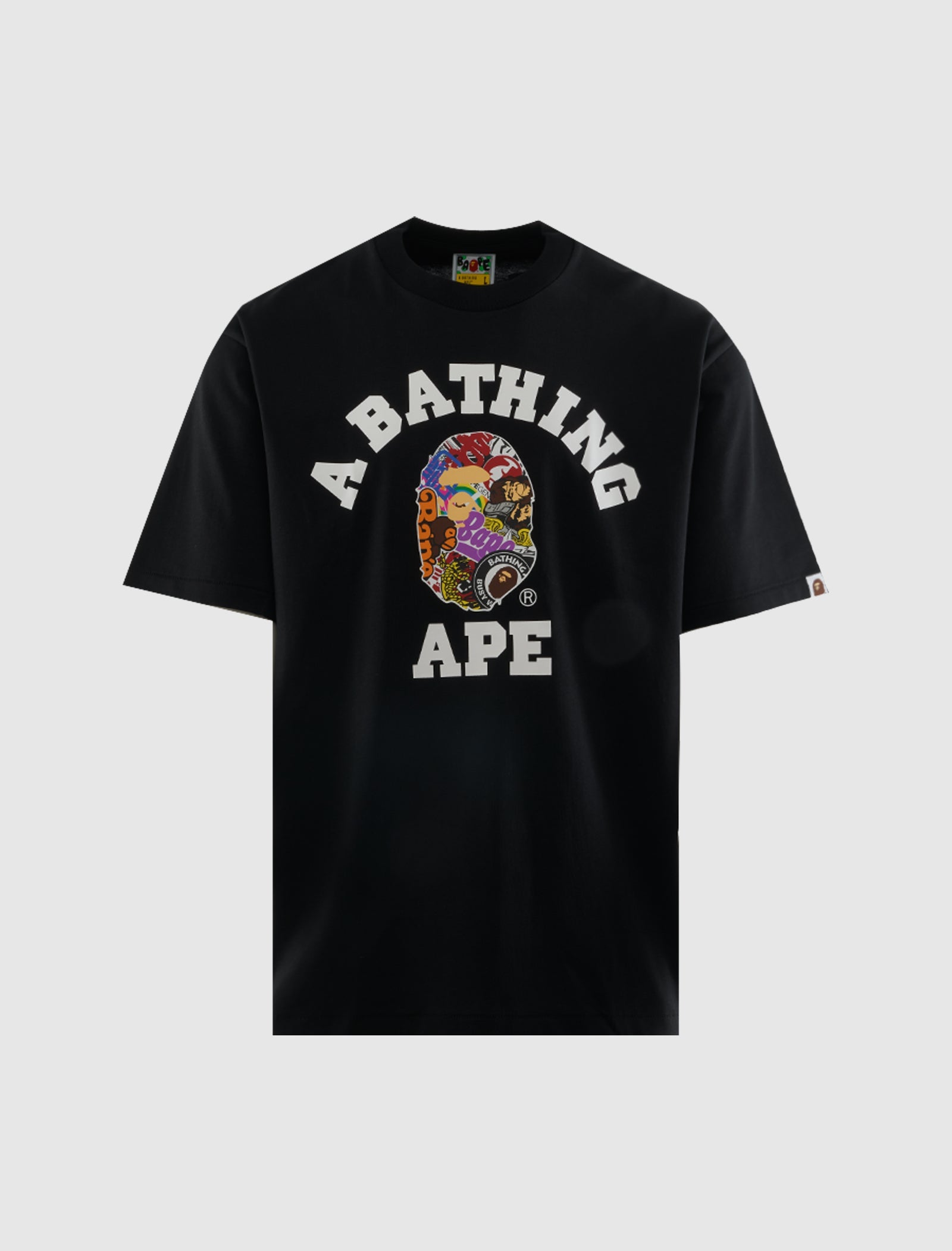 College Relaxed Tee A bathing ape – Гарантія оригінальності – боковий вид