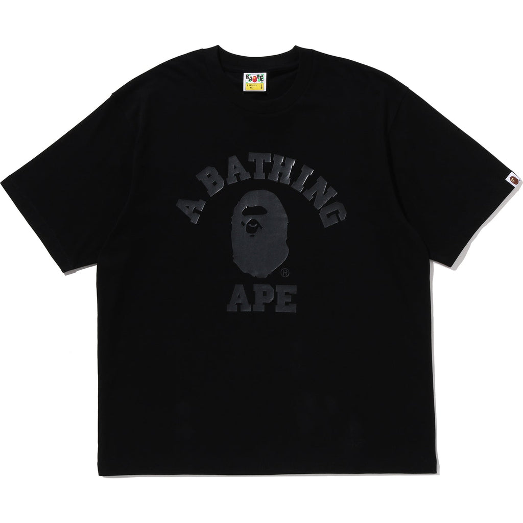 Оригінальна Us Limited Metallic College Relaxed Fit Tee Mens A bathing ape – боковий вид