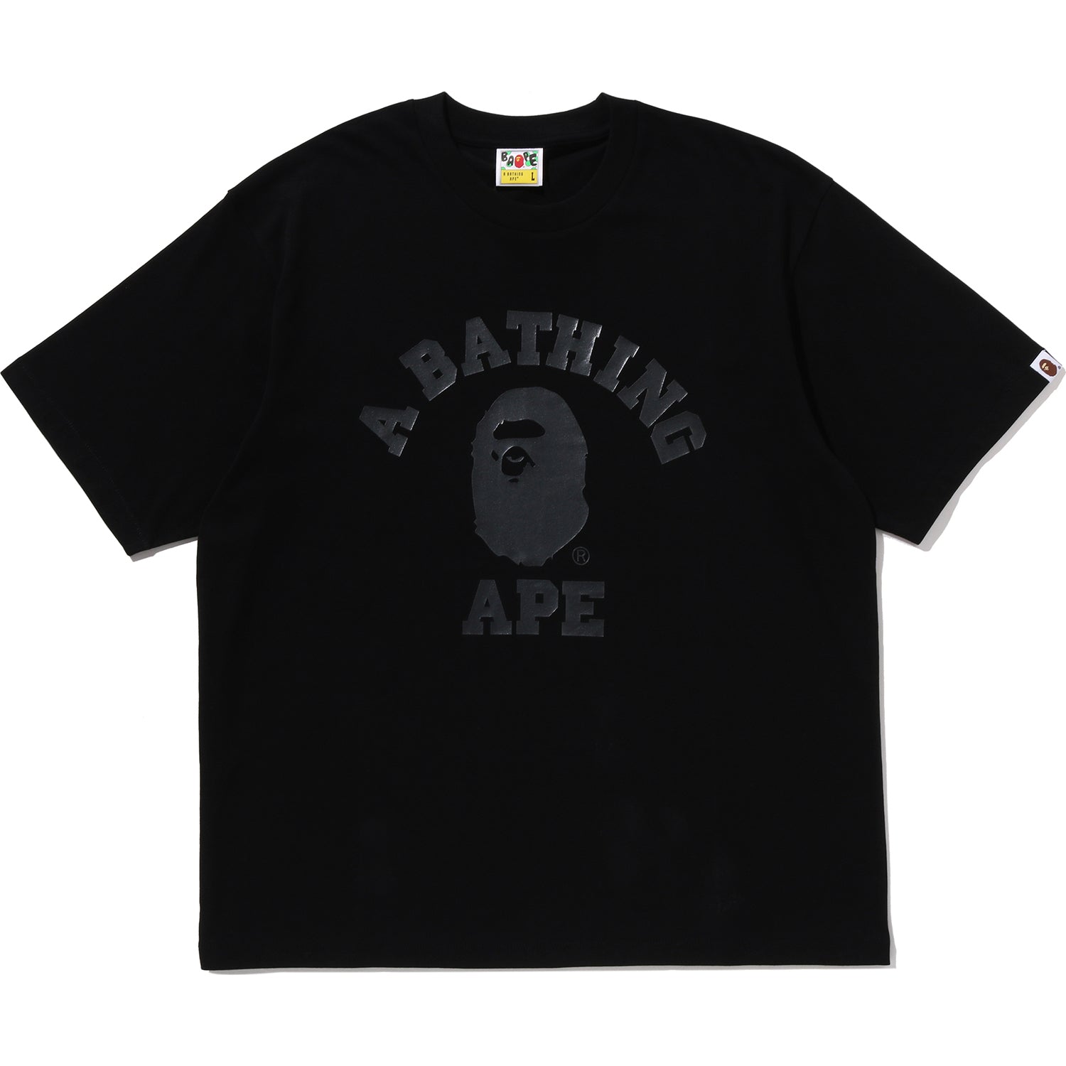 Оригінальна Us Limited Metallic College Relaxed Fit Tee Mens A bathing ape – боковий вид