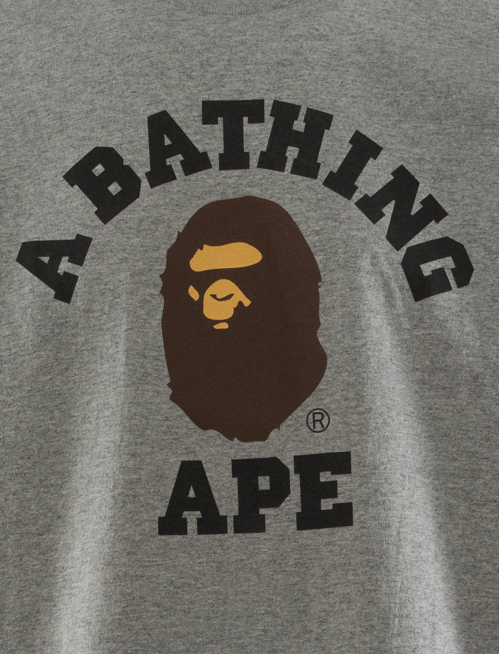 College Tee A bathing ape оригінал – Купити в Україні – вид ззаду