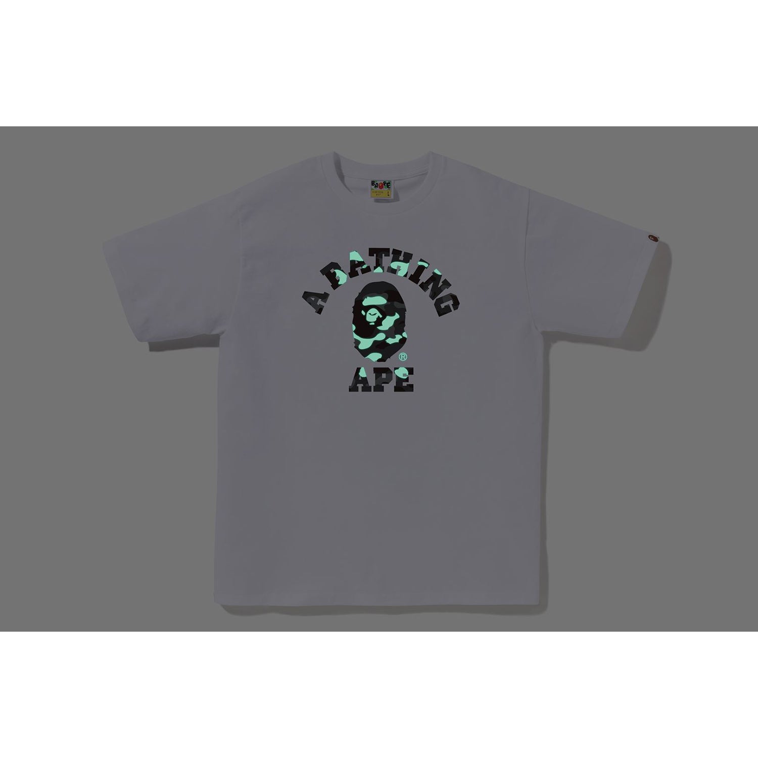 Оригінальна City Camo College Tee Mens A bathing ape – збільшений вид