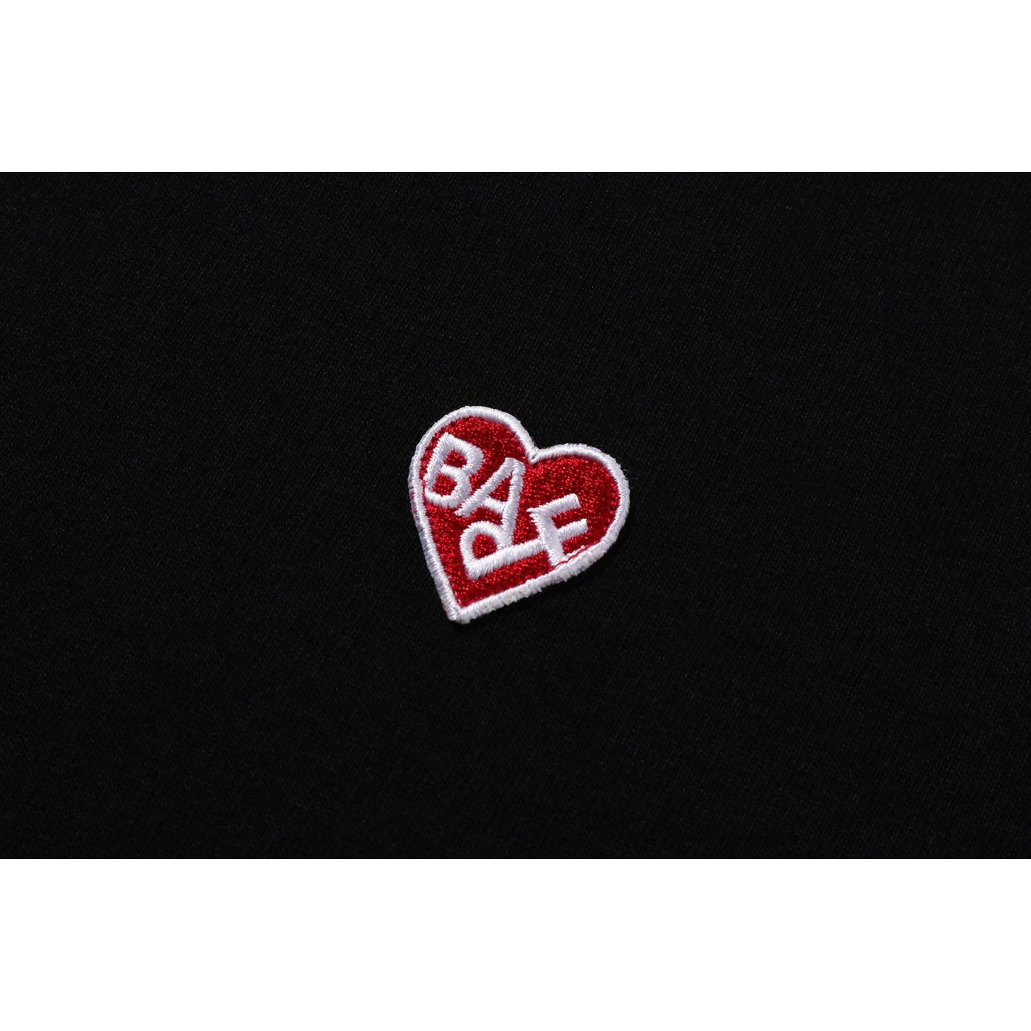 Оригінальна Heart One Point Tee Ladies A bathing ape – вид ззаду
