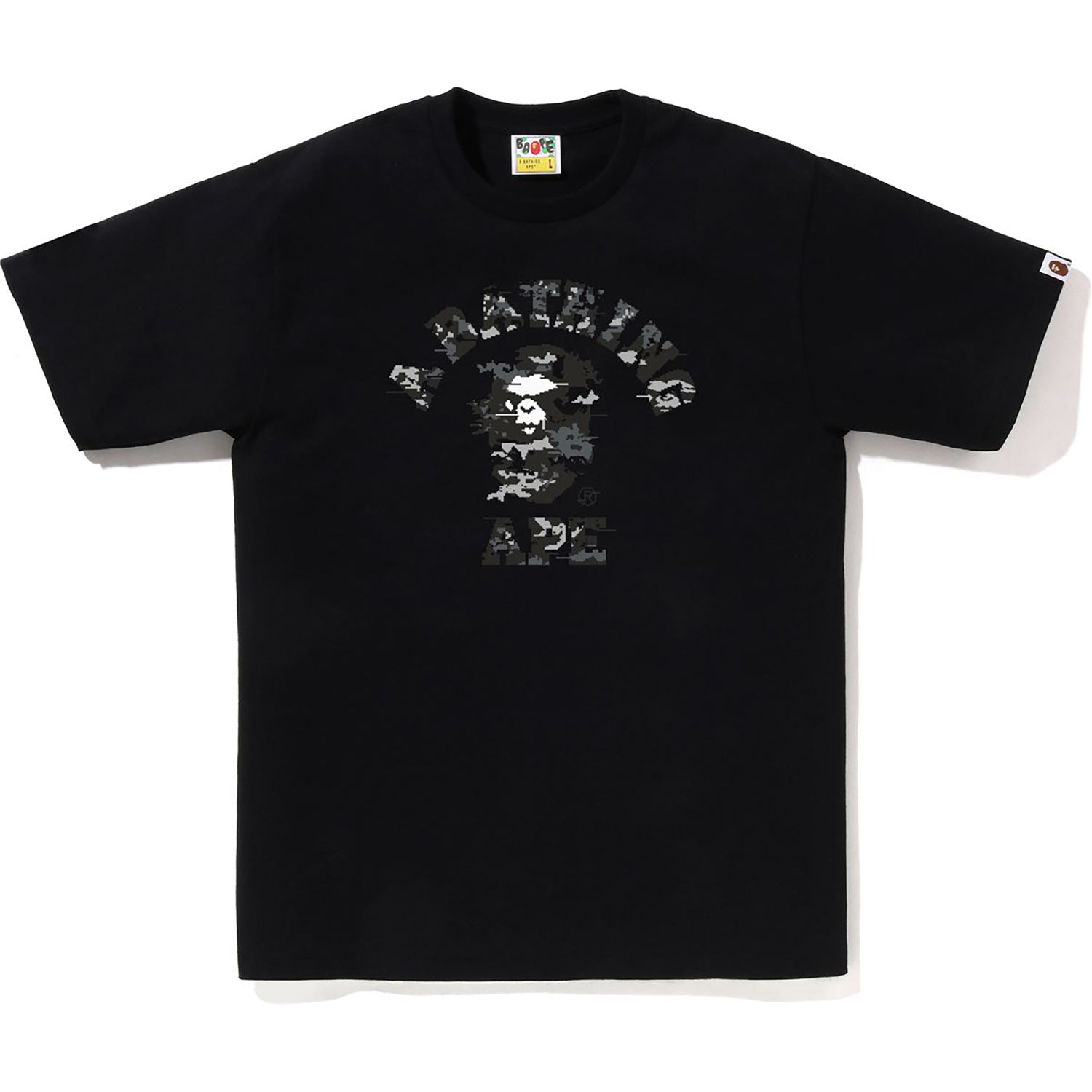 Оригінальна Multi Pixel Camo College Tee Mens A bathing ape – боковий вид