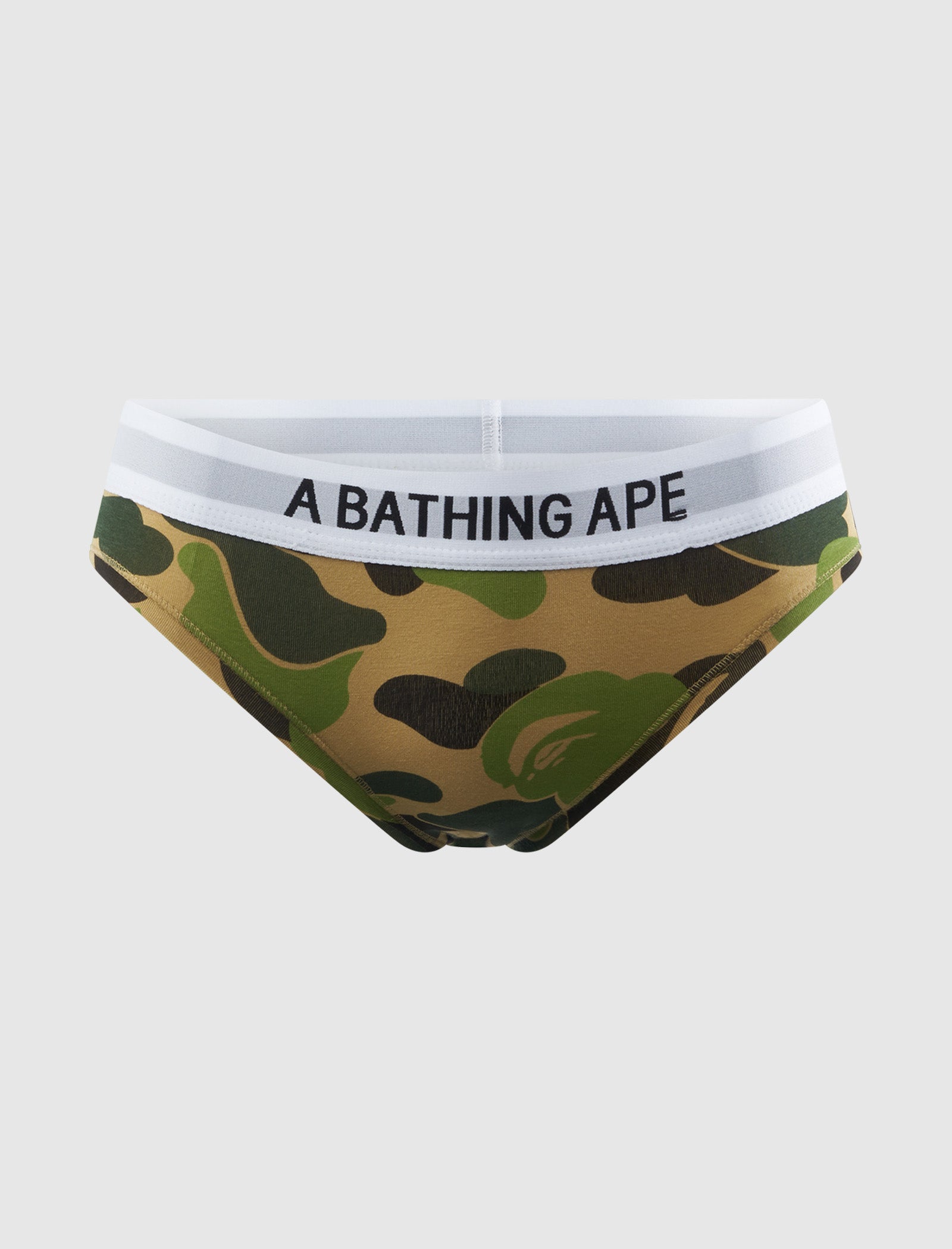 Womens Camo Shorts A bathing ape – Гарантія оригінальності – боковий вид