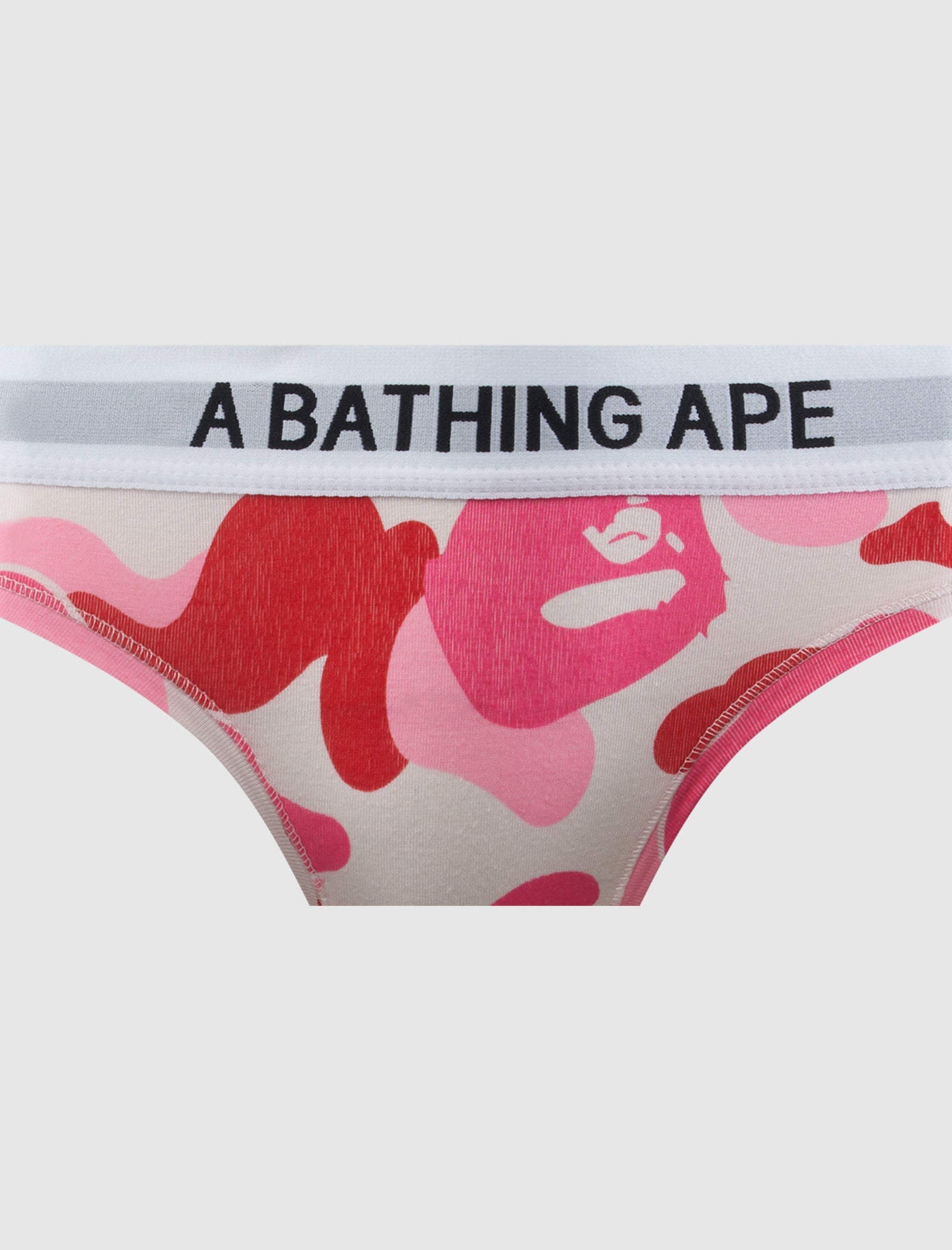 Womens Camo Shorts A bathing ape – Гарантія оригінальності – вид ззаду