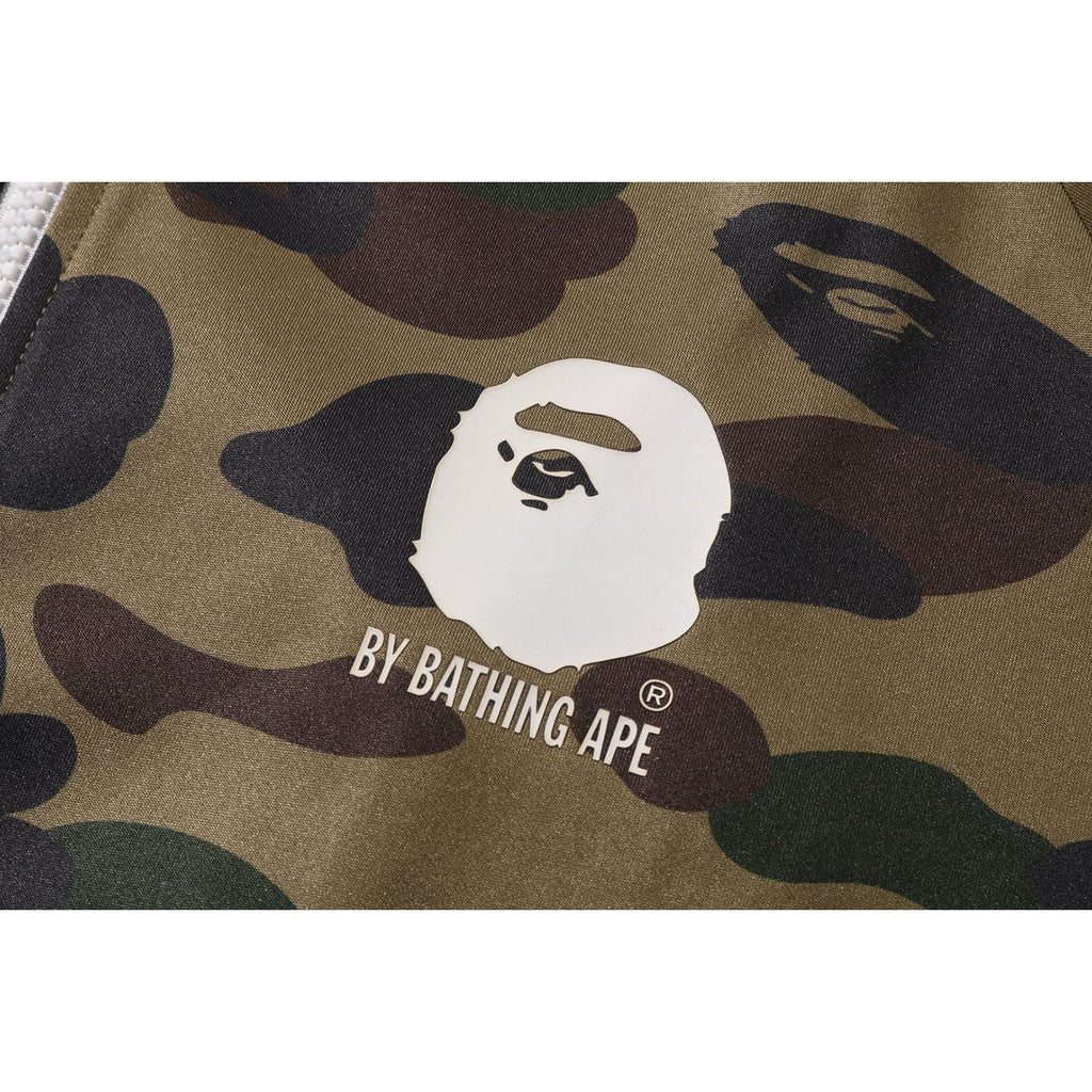 Оригінальна 1st Camo Relaxed Fit Track Jacket Mens A bathing ape – детальний вид
