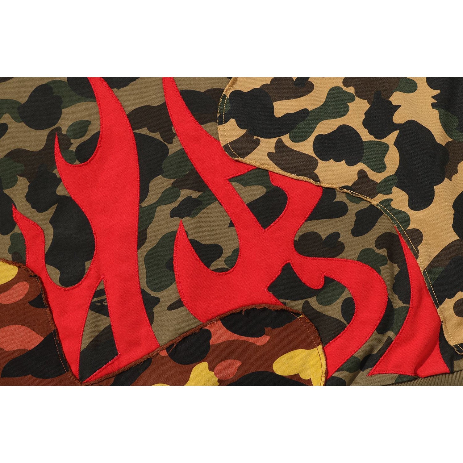 1st Camo Upcycled Relaxed Fit Full Zip Hoodie Mens A bathing ape – Гарантія оригінальності – збільшений вид
