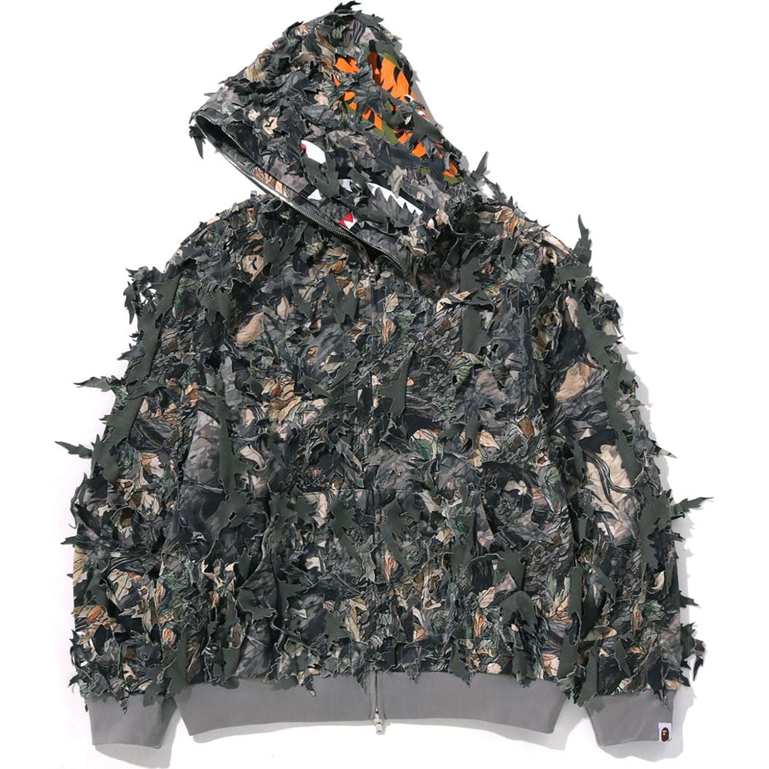 Tree Edge Camo Laser Cut Cropped Shark Full Zip Hoodie Ladies A bathing ape – Гарантія оригінальності – вид ззаду