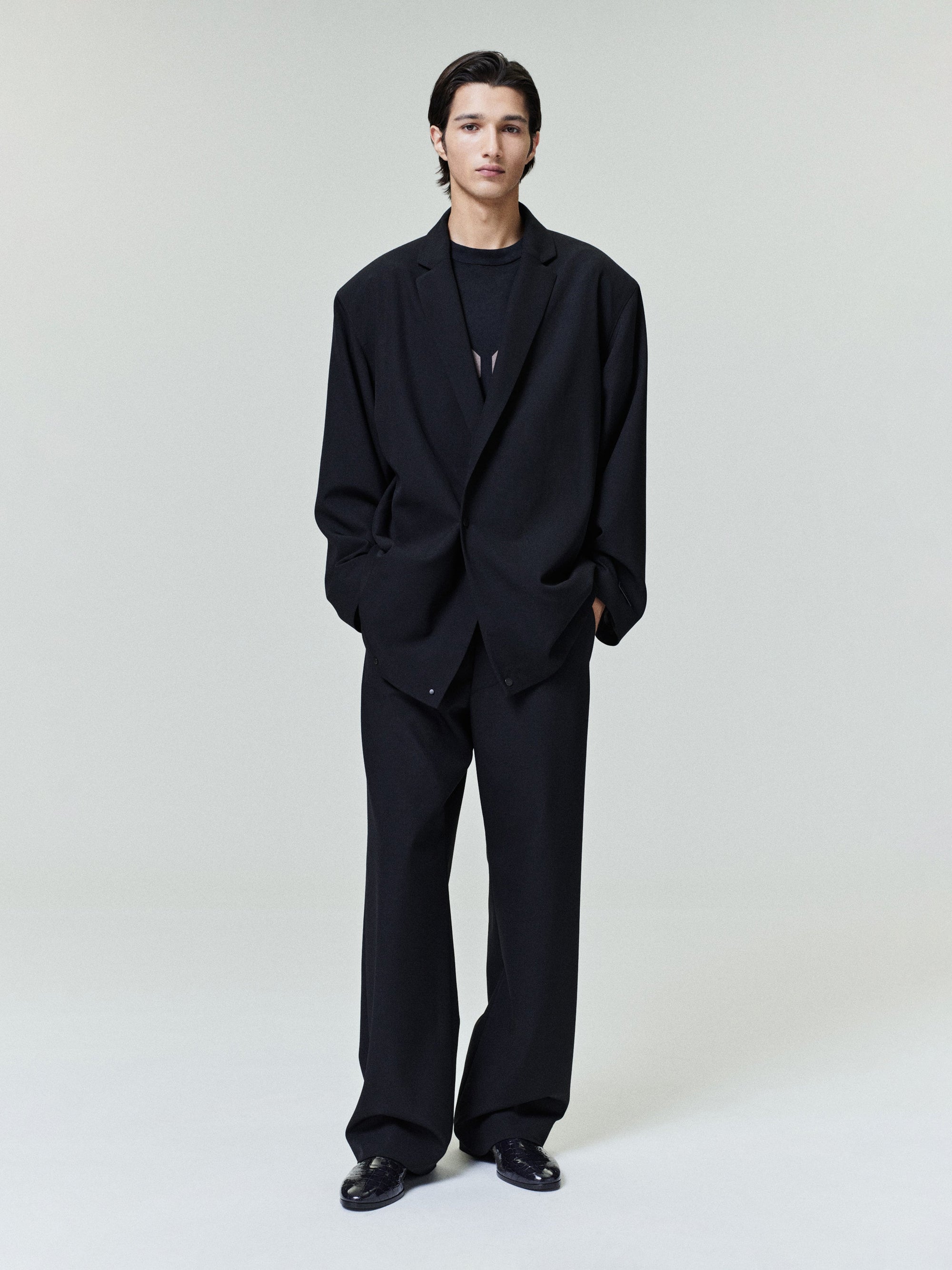 Wool Ripstop Casual Flat Front Pant Fear of god – Гарантія оригінальності – боковий вид - FEAR OF GOD