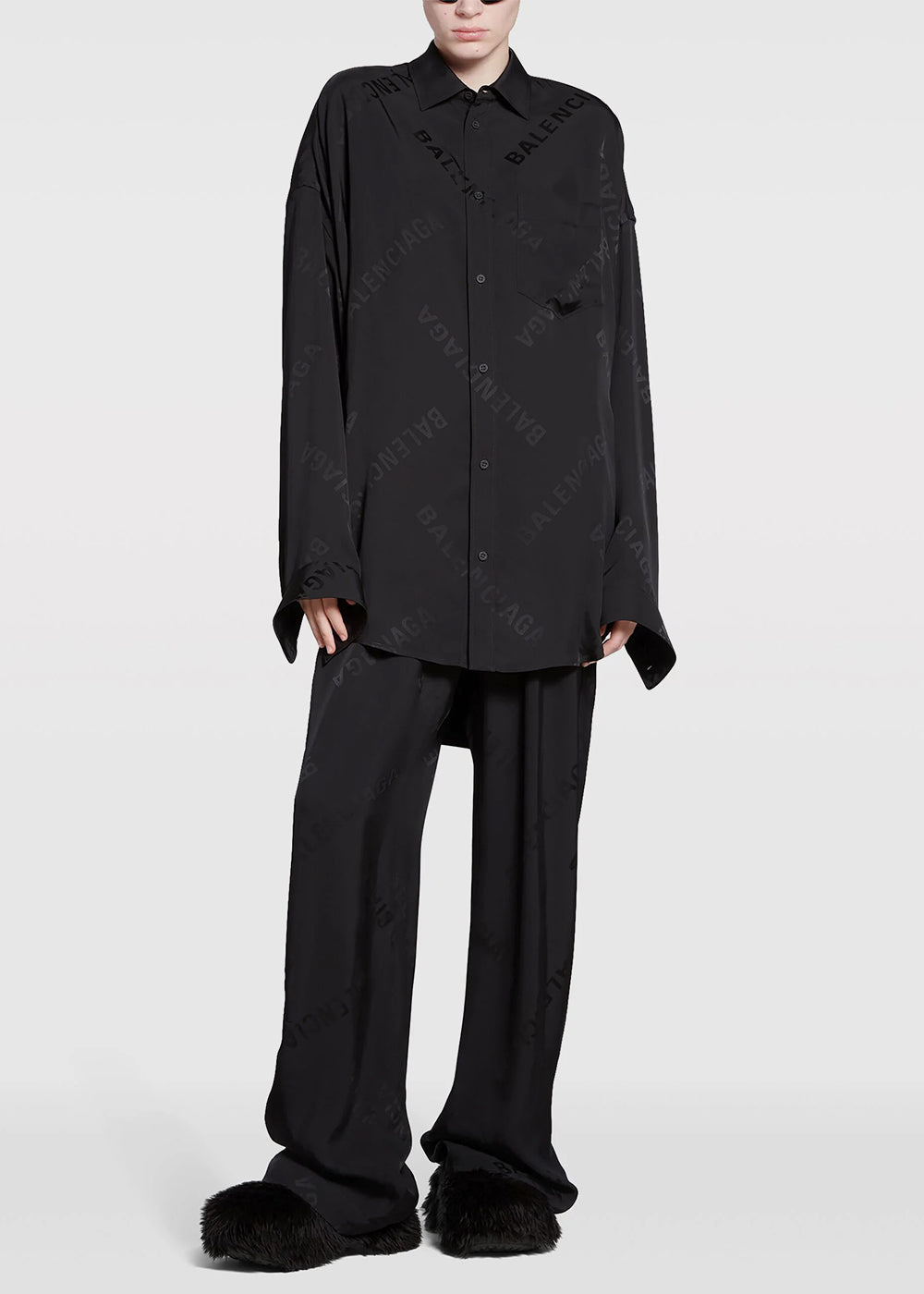 Black Cocoon Shirt Balenciaga оригінал – Купити в Україні – вид ззаду
