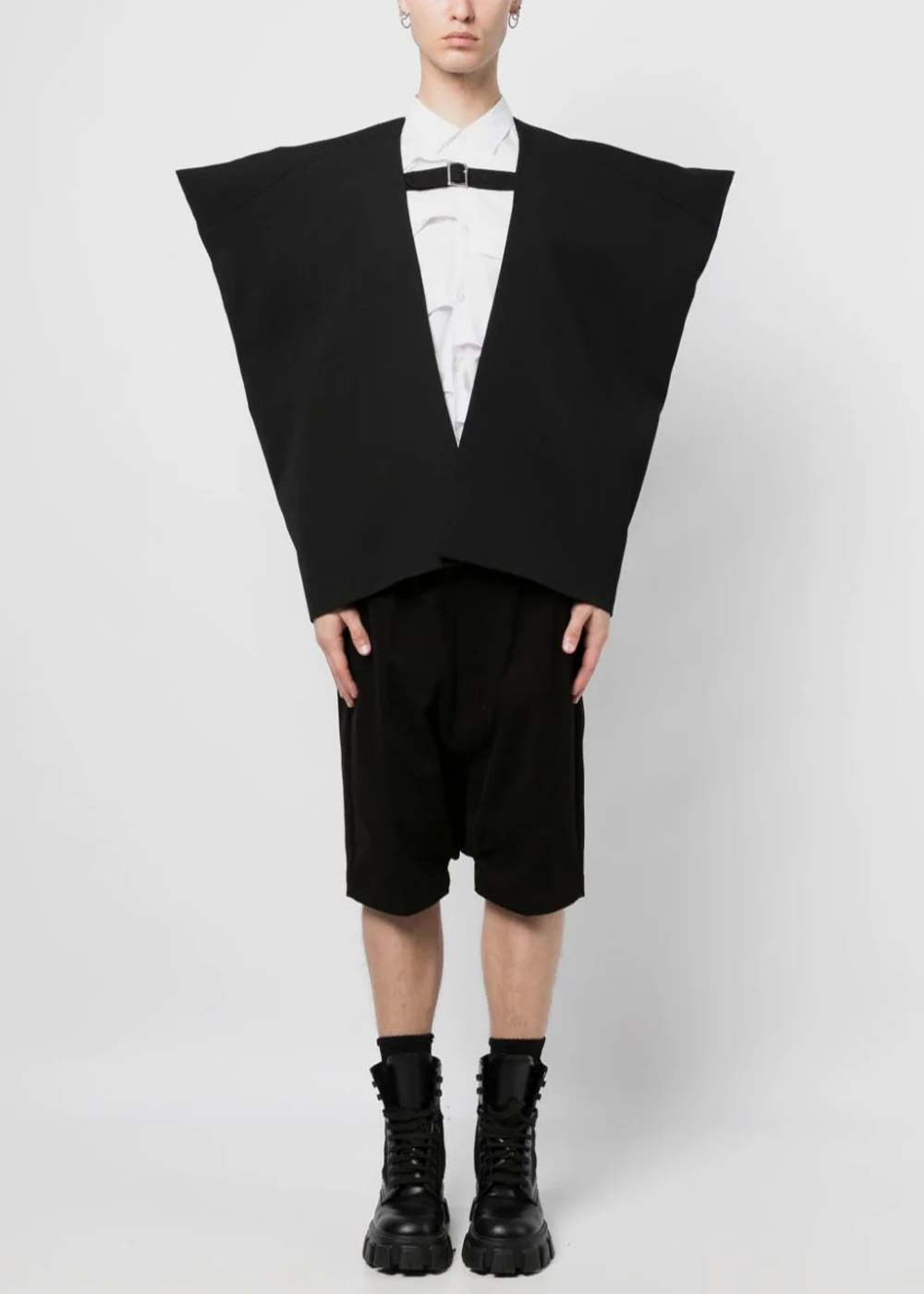 Comme des garcons Outerwear оригінал | Швидка доставка Україна – вид ззаду