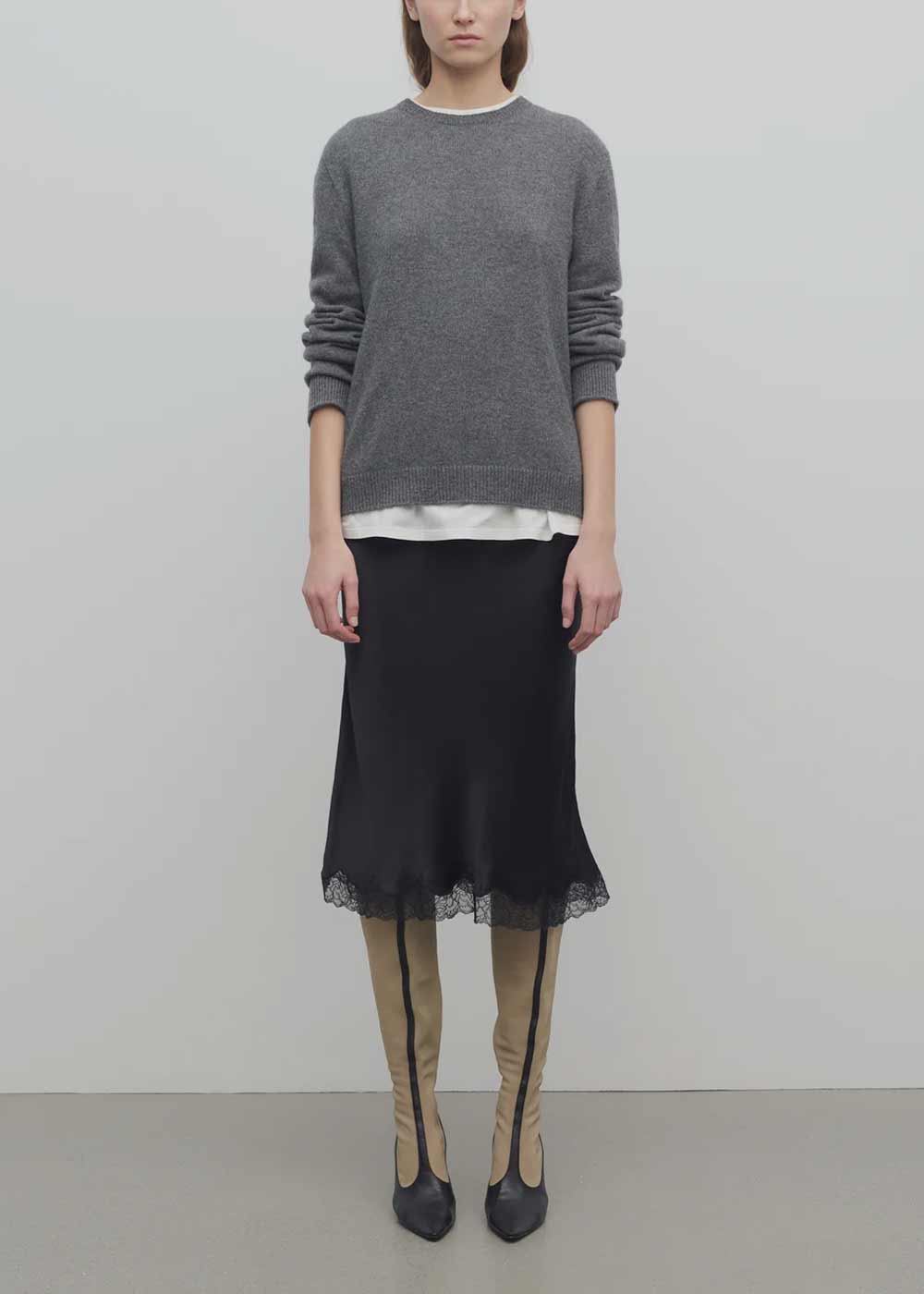 The row Dresses & Skirts оригінал | Швидка доставка Україна – вид ззаду