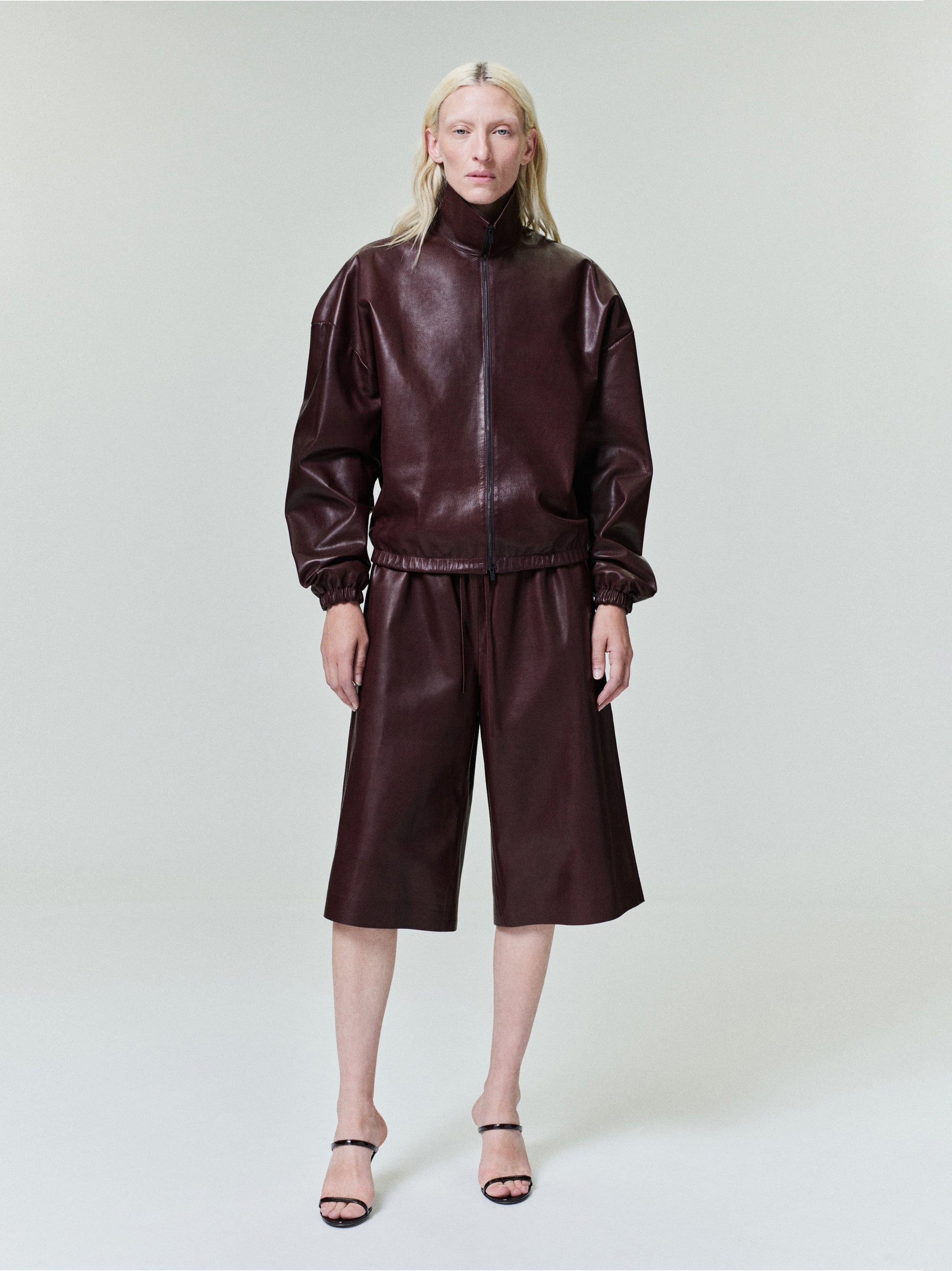 Womens Leather Track Jacket Fear of god – Гарантія оригінальності – боковий вид
