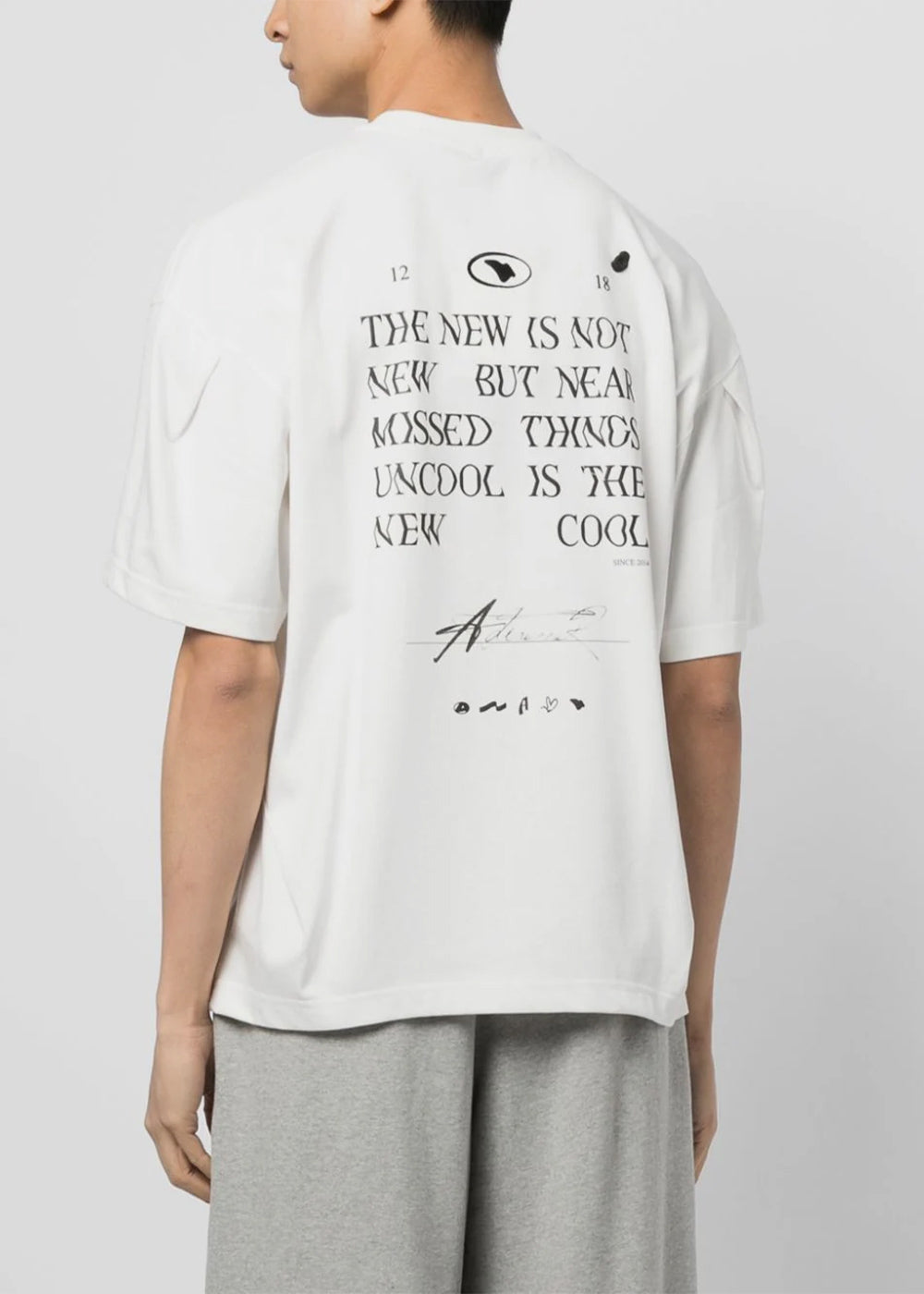 Off White Logo-Print T-Shirt Ader error – Гарантія оригінальності – збільшений вид