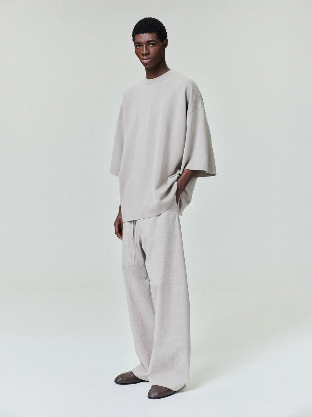 Fear of god Tops оригінал | Швидка доставка Україна – боковий вид