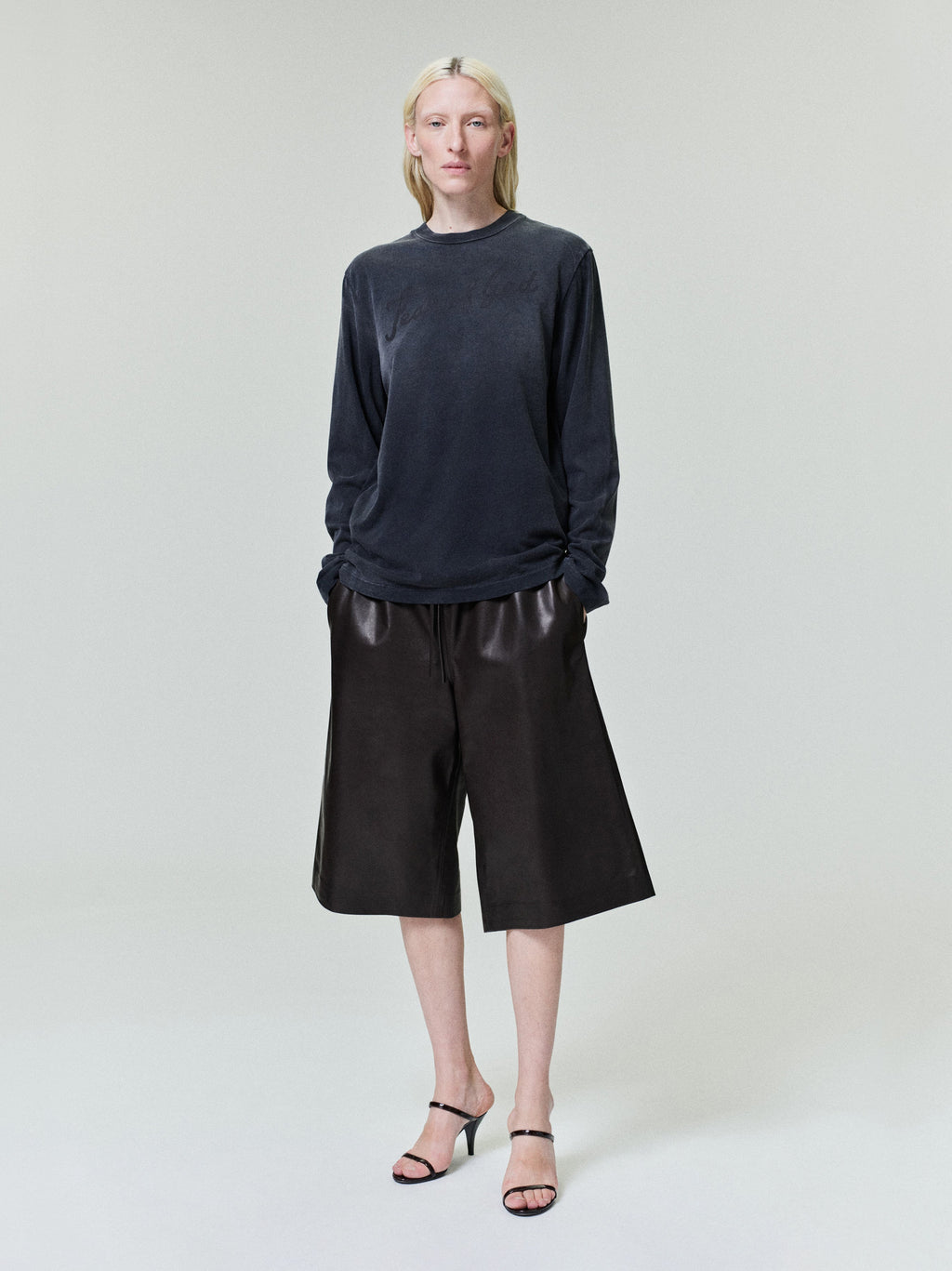 Womens Fear Of God Long Sleeve Tee Fear of god – Гарантія оригінальності – вид ззаду