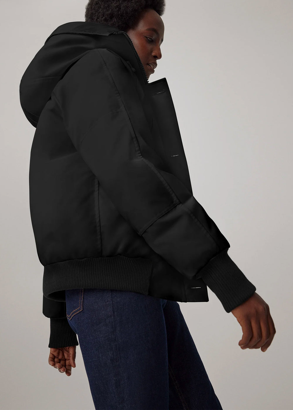 Black Chilliwack Bomber Canada goose оригінал – Купити в Україні – вид ззаду
