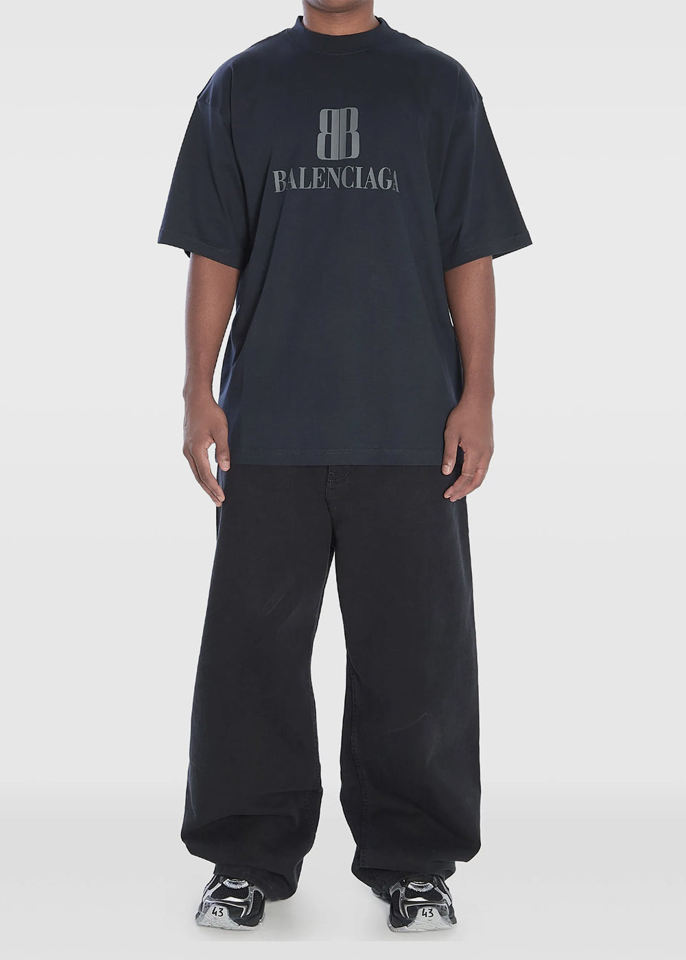 Оригінальна Faded Black Nano Bb Medium Fit T-Shirt Balenciaga – вид ззаду