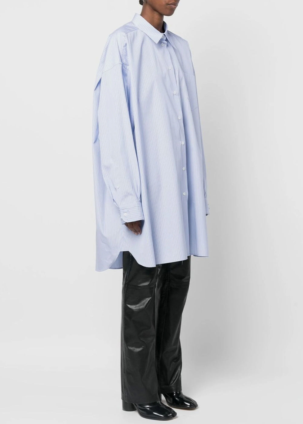 White & Blue Pinstriped Poplin Shirt Maison margiela оригінал – Купити в Україні – детальний вид