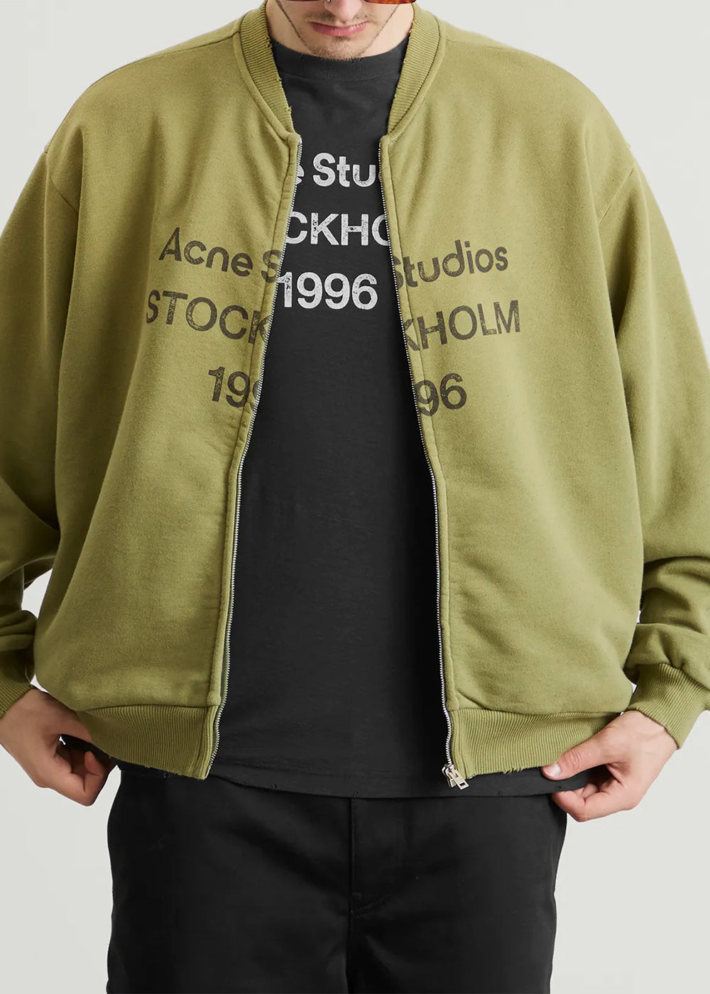 Olive Green 1996 Zip Sweat Bomber Acne studios – Гарантія оригінальності – вид ззаду