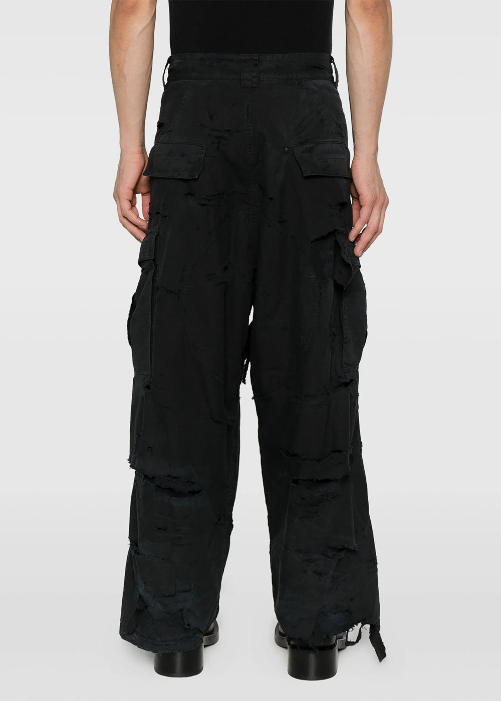Black Distressed Large Cargo Pants Balenciaga оригінал – Купити в Україні – збільшений вид