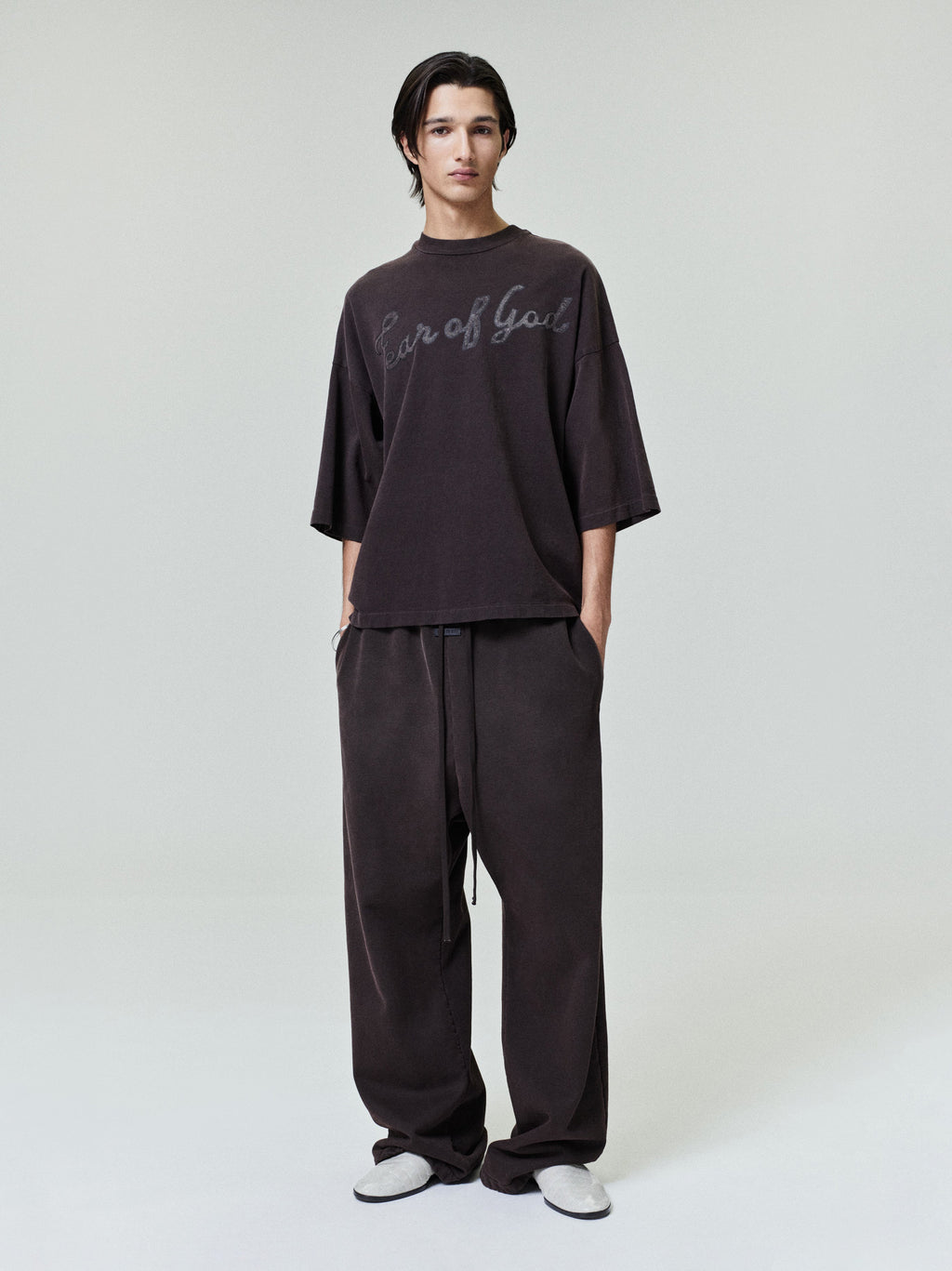 43 Tee Fear of god оригінал – Купити в Україні – боковий вид