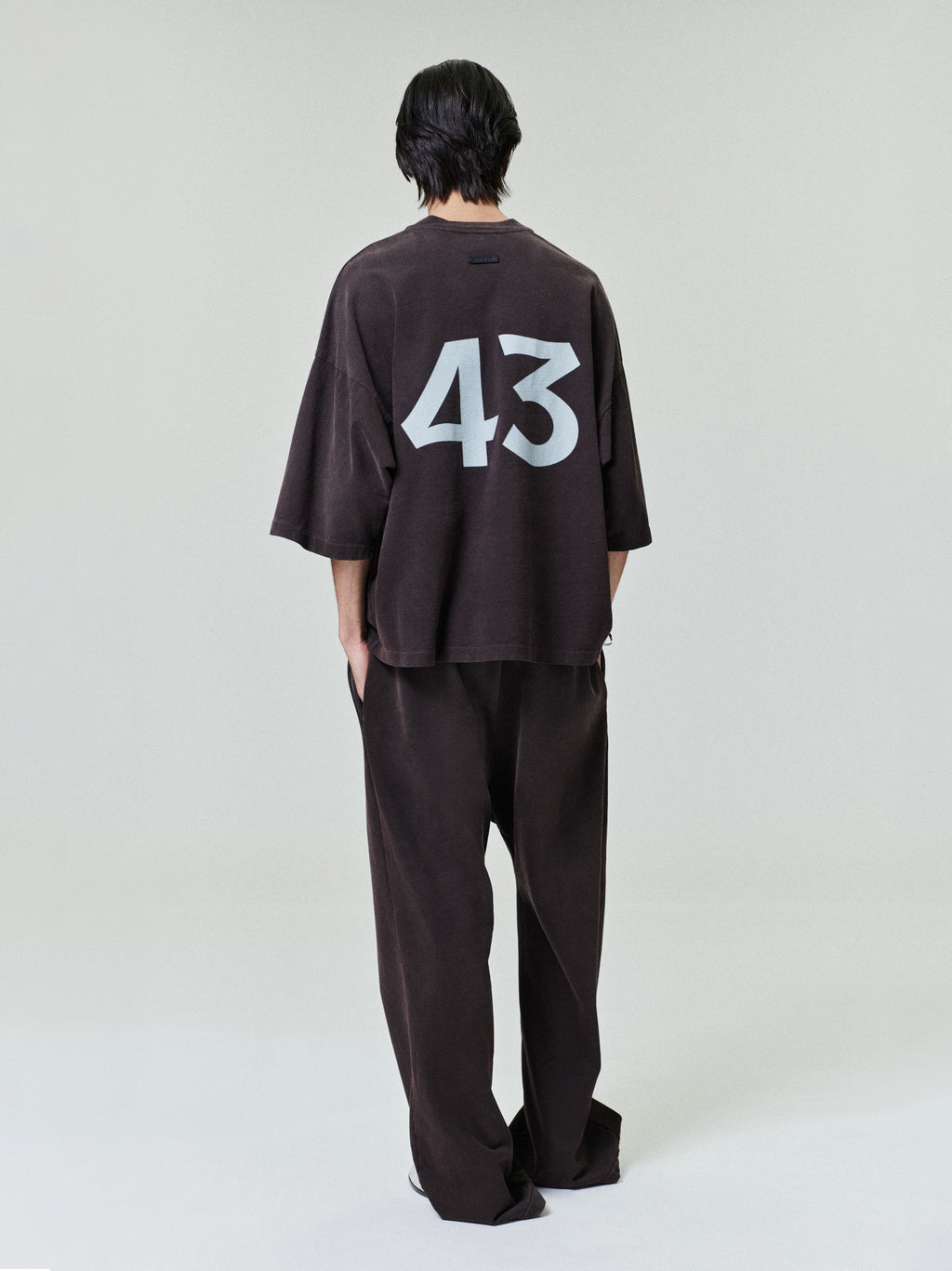 43 Tee Fear of god оригінал – Купити в Україні – вид ззаду