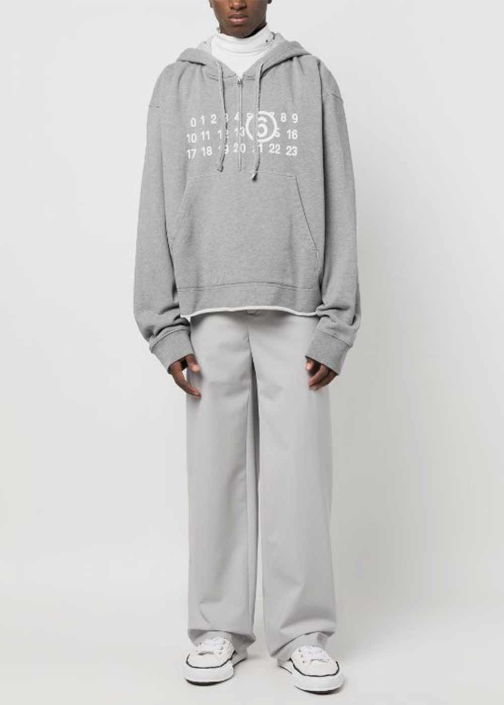Grey Logo-Print Half-Zip Hoodie Maison margiela – Гарантія оригінальності – вид ззаду