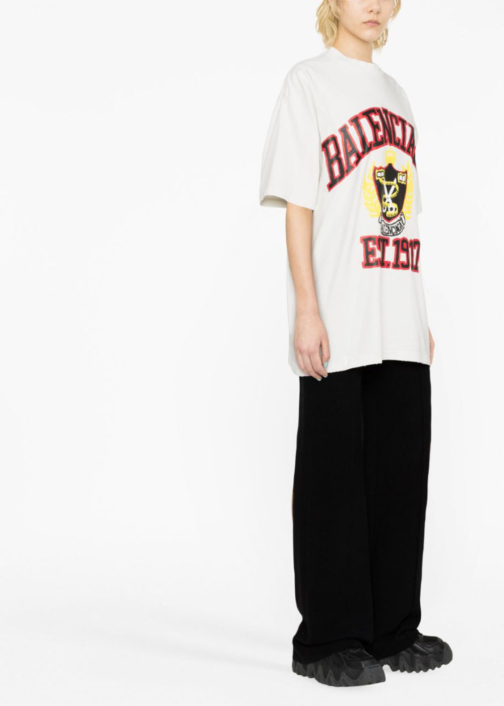 Оригінальна White Diy College T-Shirt Balenciaga – детальний вид