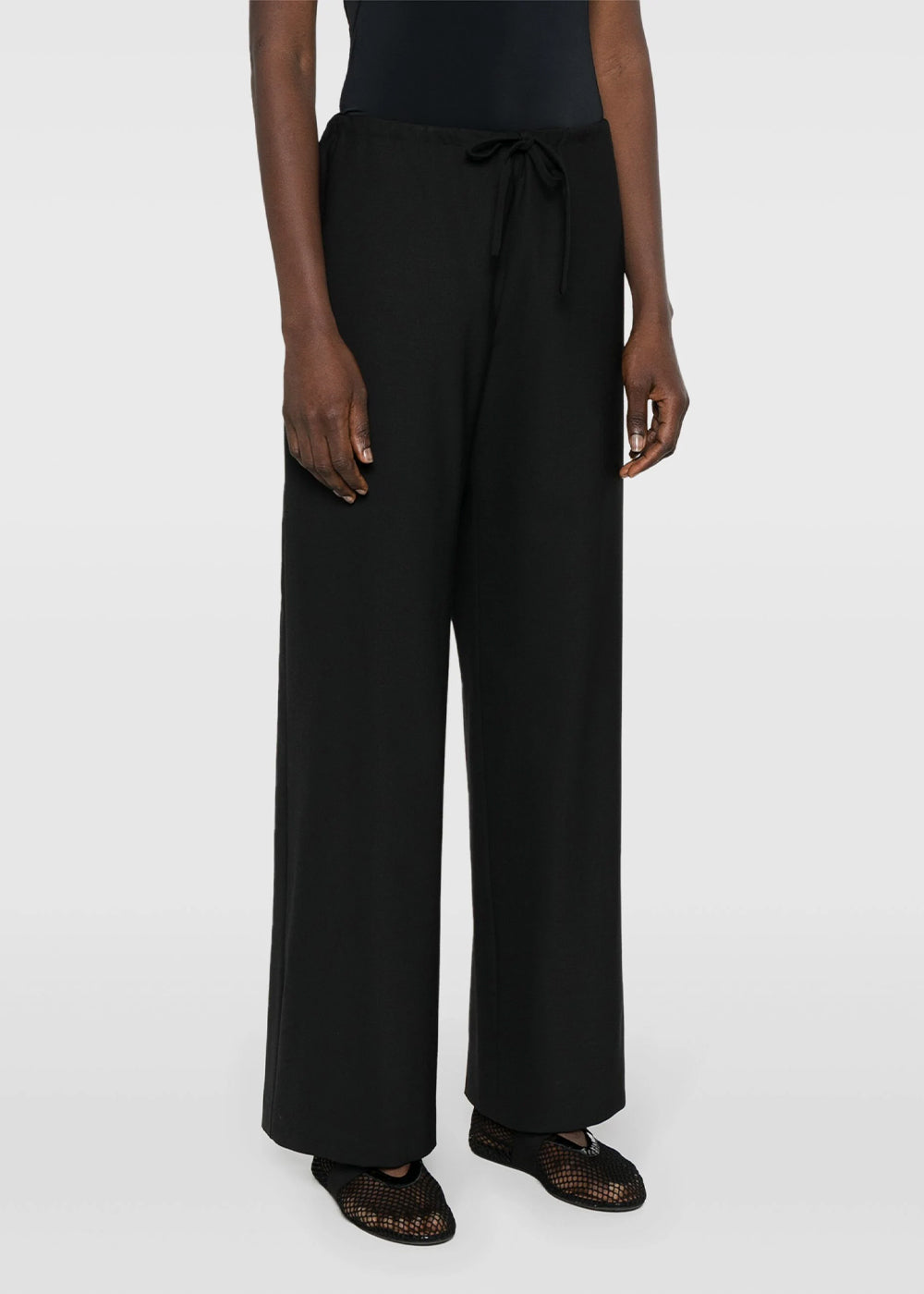 Оригінальна Black Jugi Straight-Leg Trousers The row – детальний вид