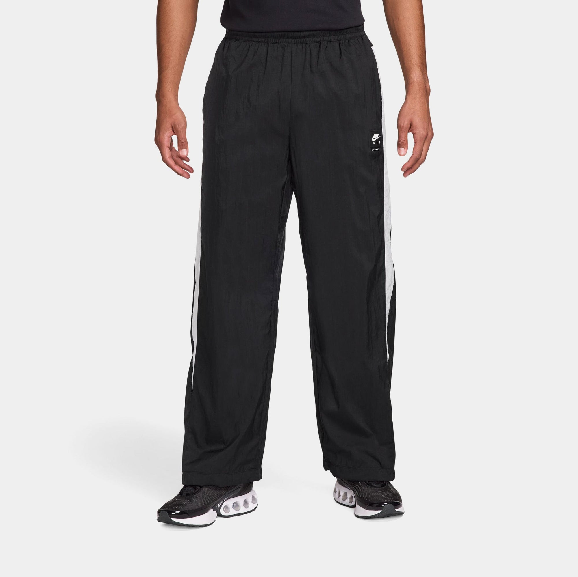 Оригінальна Nsw Air Woven Track Mens Pants Nike – боковий вид