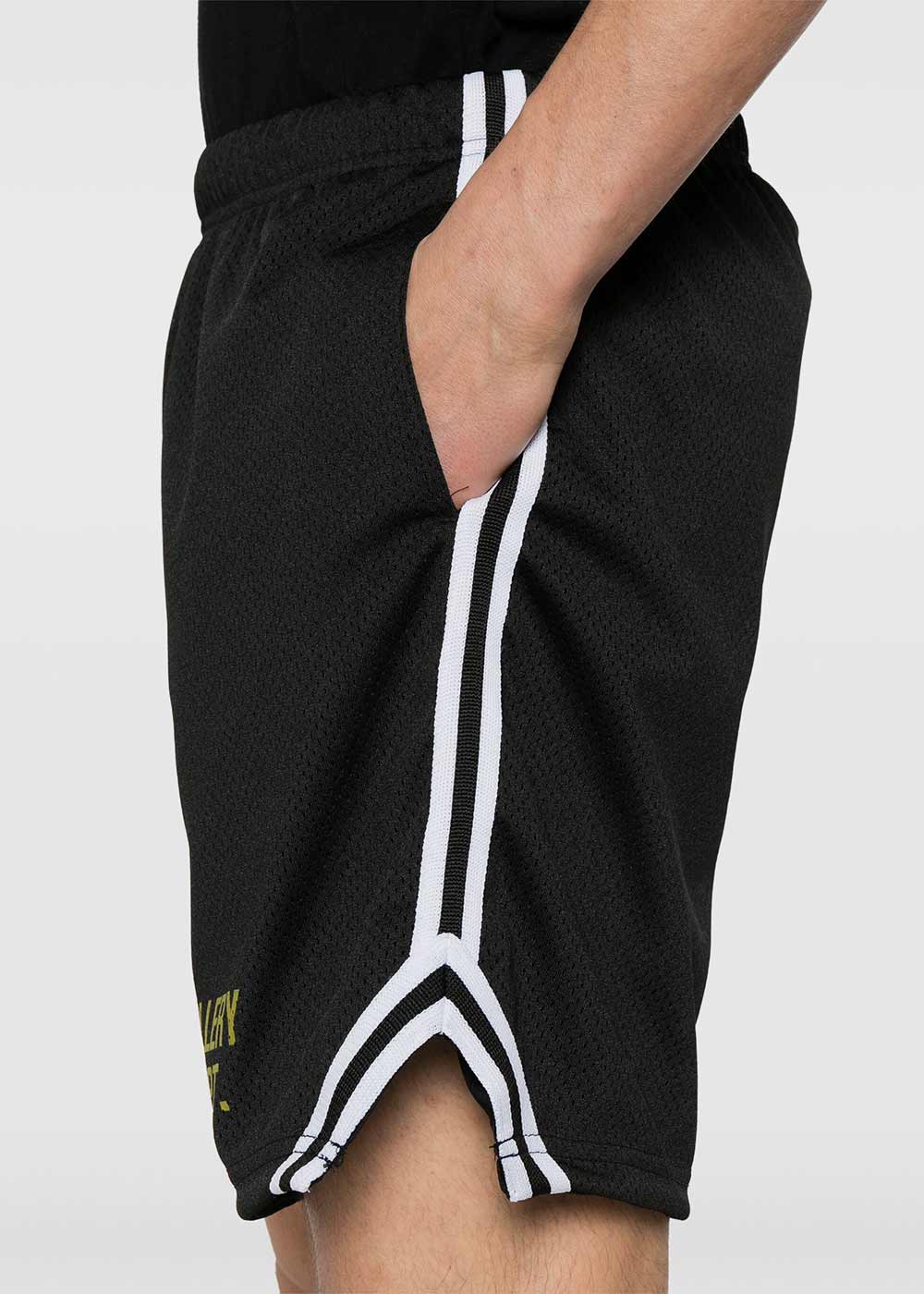 Оригінальна Black Venice Court Shorts Gallery department – збільшений вид