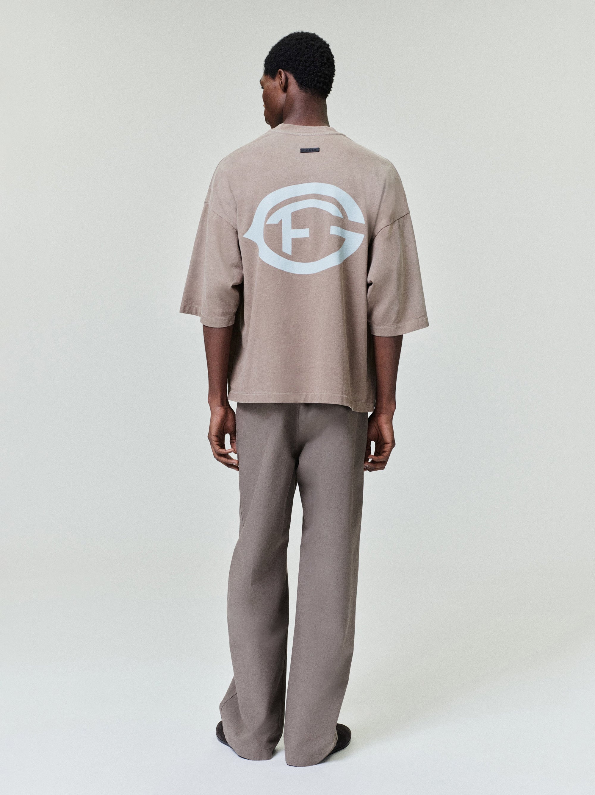 F Of G Tee Fear of god – Гарантія оригінальності – вид ззаду - FEAR OF GOD