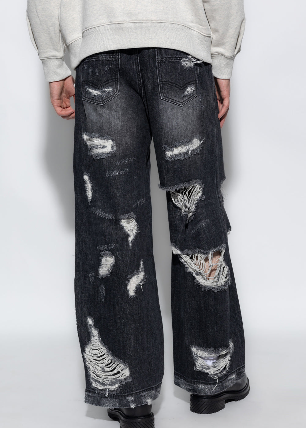 Black Distressed-Effect Jeans Ader error оригінал – Купити в Україні – детальний вид